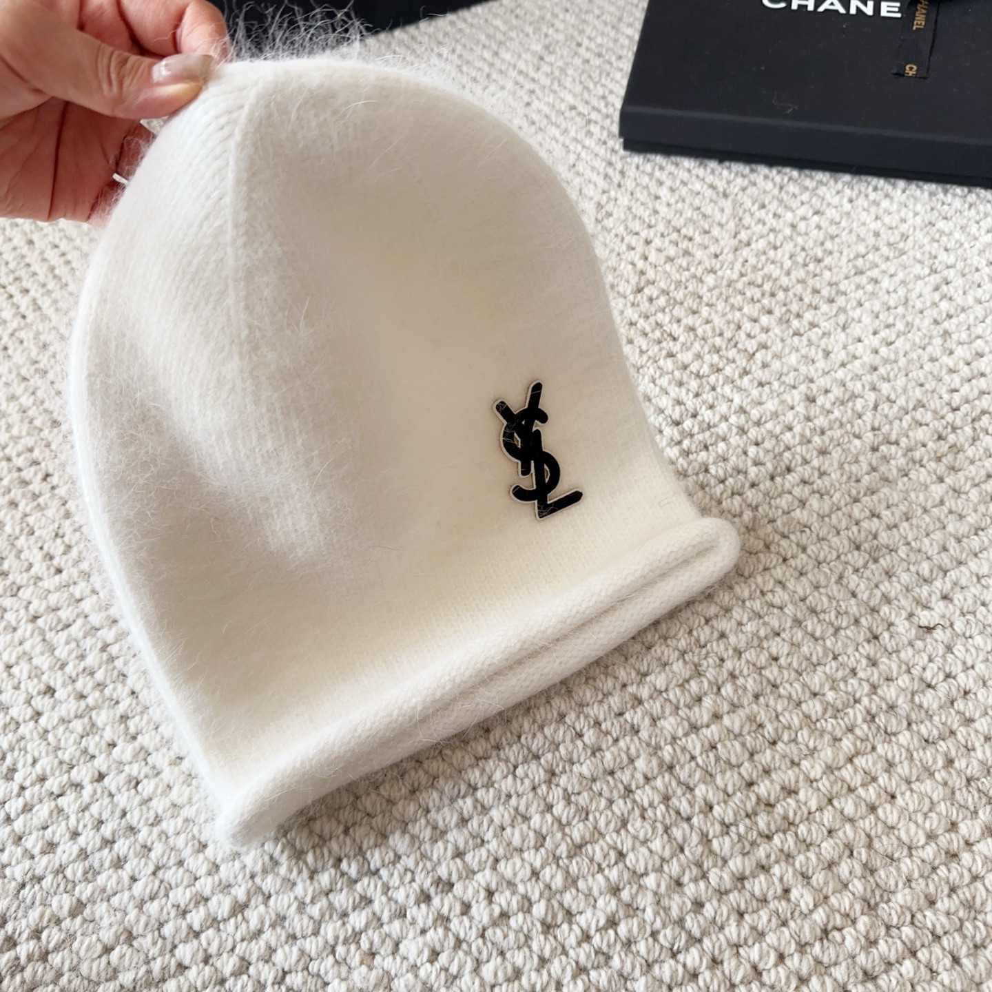 ysl 圣罗兰 2025秋冬新款毛线帽，男女款针织帽，