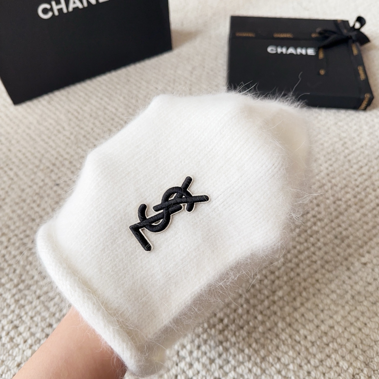 ysl 圣罗兰 2025秋冬新款毛线帽，男女款针织帽，