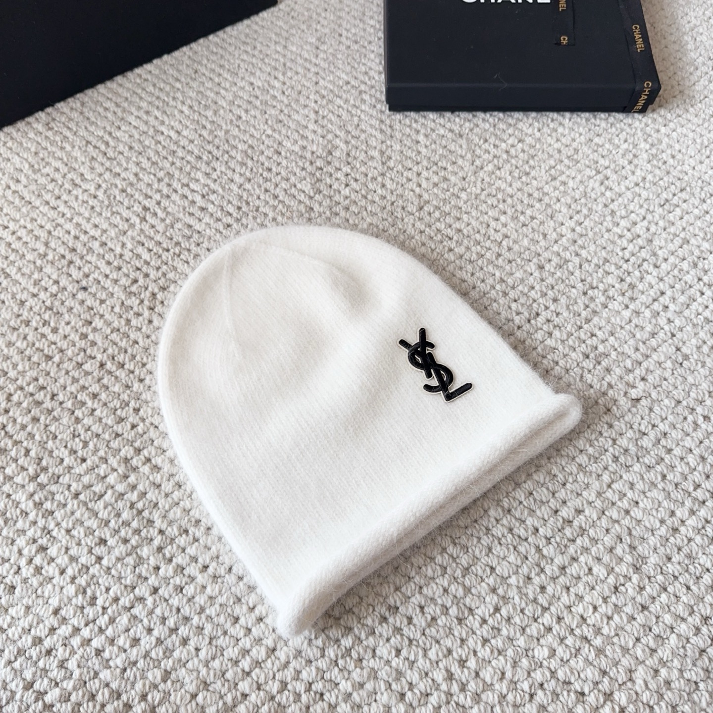 ysl 圣罗兰 2025秋冬新款毛线帽，男女款针织帽，