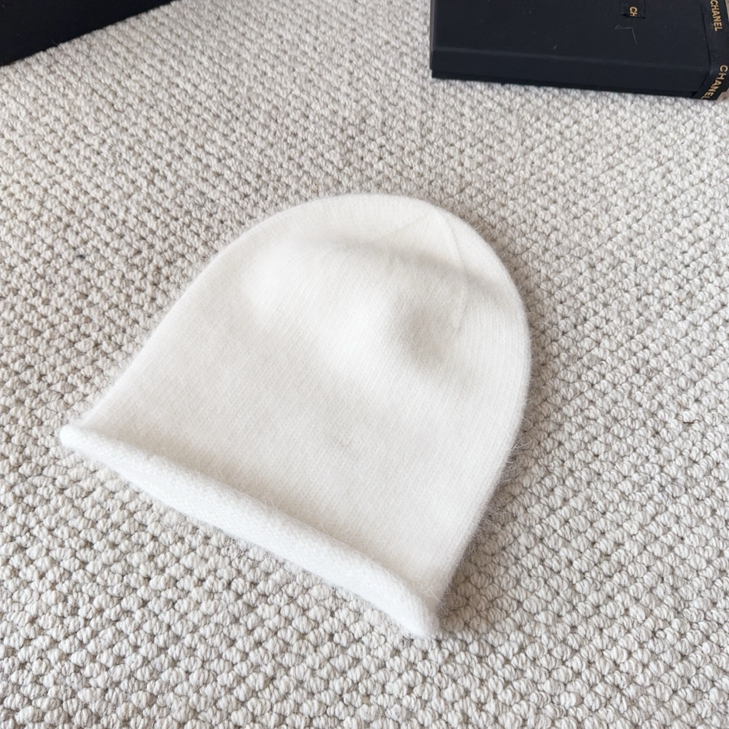 ysl 圣罗兰 2025秋冬新款毛线帽，男女款针织帽，