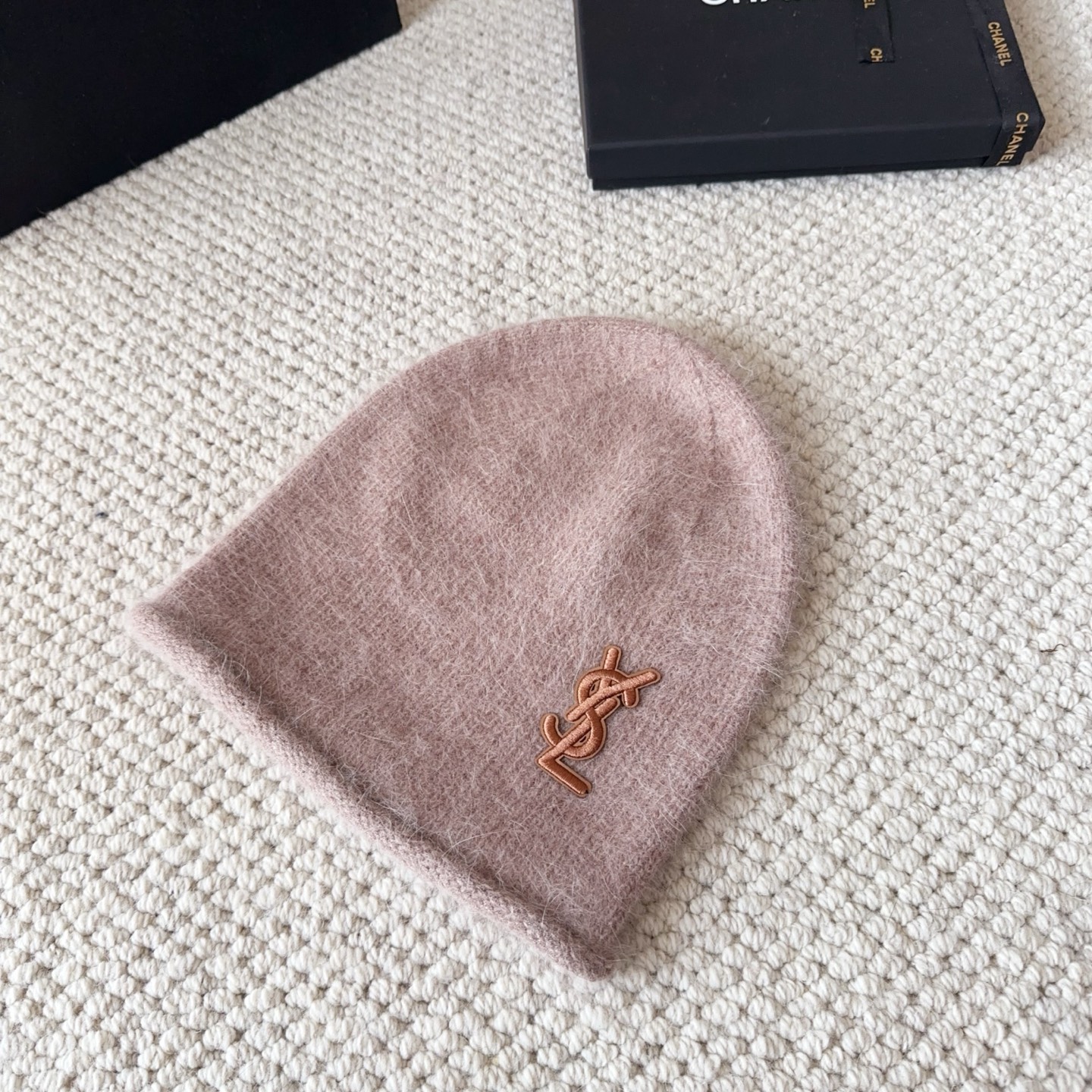 ysl 圣罗兰 2025秋冬新款毛线帽，男女款针织帽，