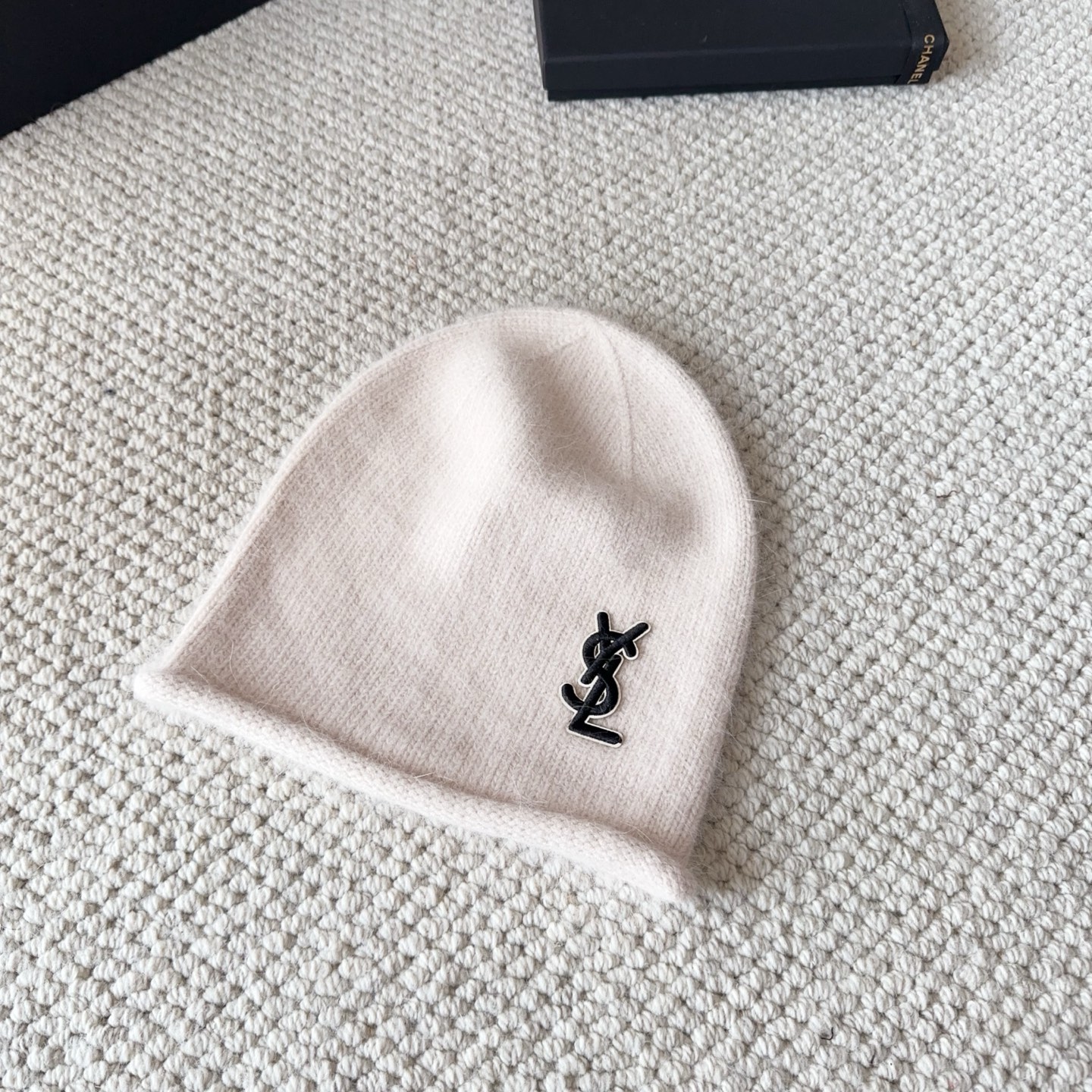 ysl 圣罗兰 2025秋冬新款毛线帽，男女款针织帽，