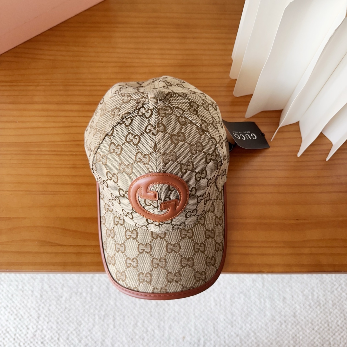 GUCCI古奇 2025专柜新款简约刺绣款棒球帽，很潮！休闲运动款，经典制作，超级好搭衣服！