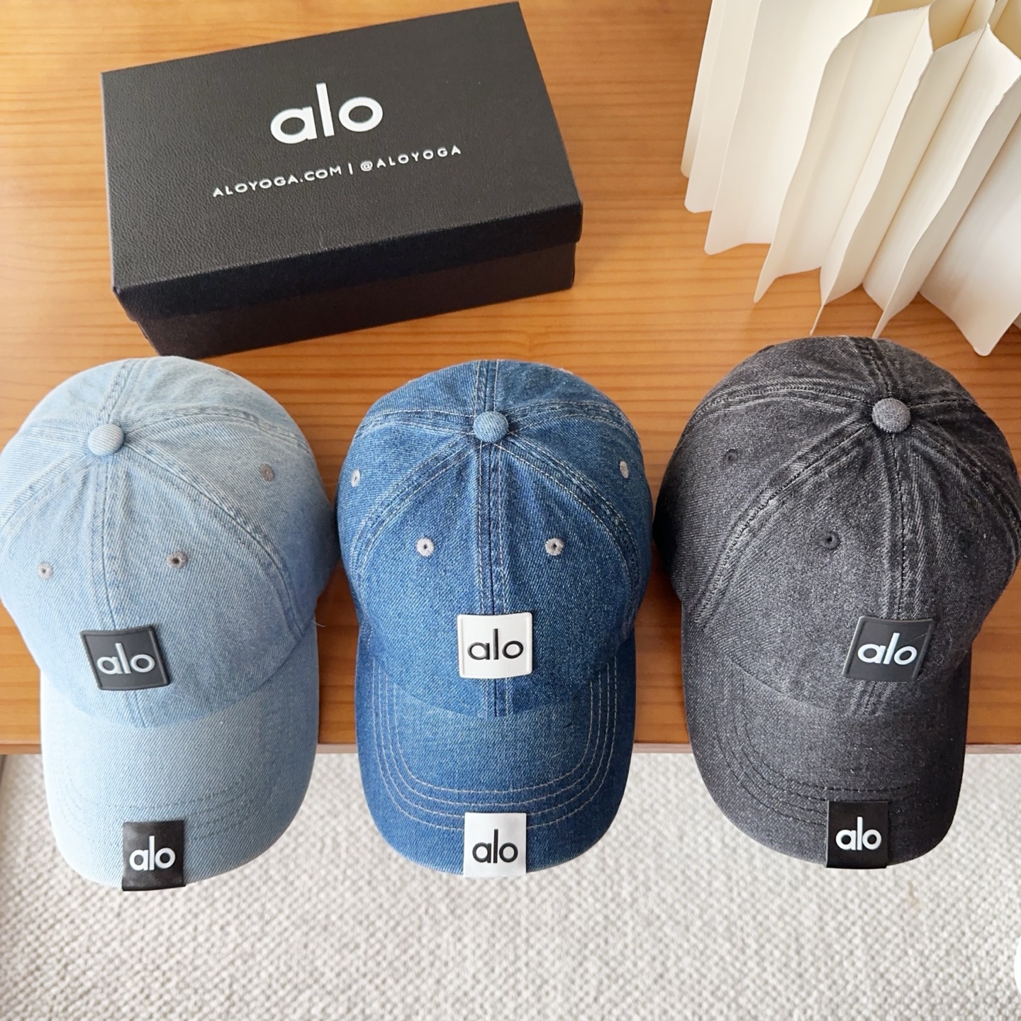 爆款🔥Alo秋季新款棒球帽定制面料，简约时尚更透气，超火爆现货秒发