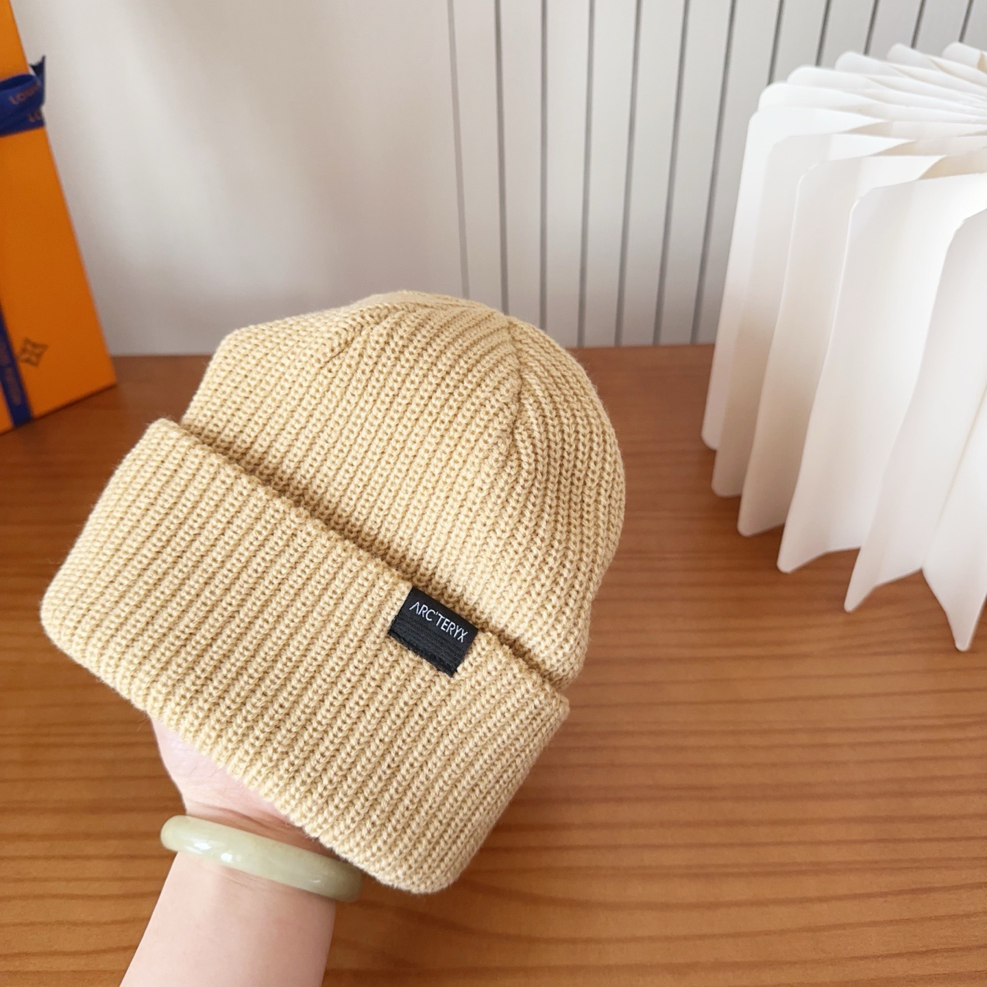 P58

始祖鸟 超火的一款针织帽
时尚潮流达人不可不入