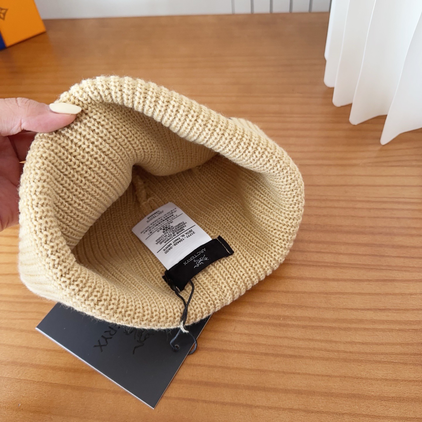 P58

始祖鸟 超火的一款针织帽
时尚潮流达人不可不入