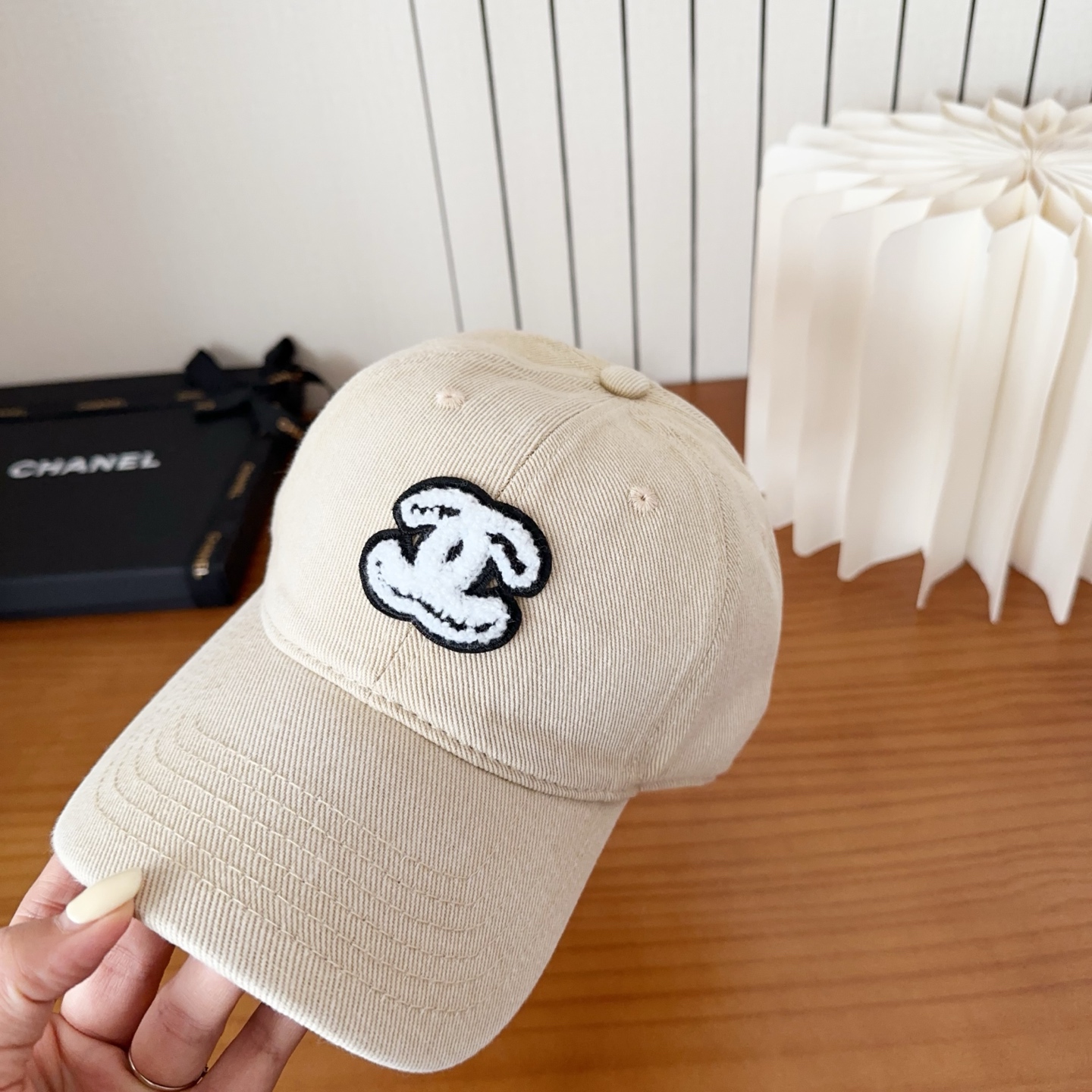 香奈儿秋冬新款经典休闲潮流款 上架简约棒球帽🧢日韩风格，随便搭配都超好看！出门旅游，绝对要入手的一款