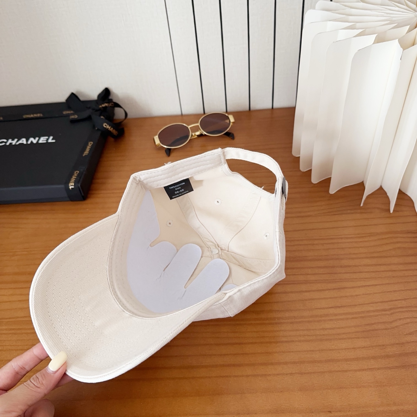 香奈儿秋冬新款经典休闲潮流款 上架简约棒球帽🧢日韩风格，随便搭配都超好看！出门旅游，绝对要入手的一款