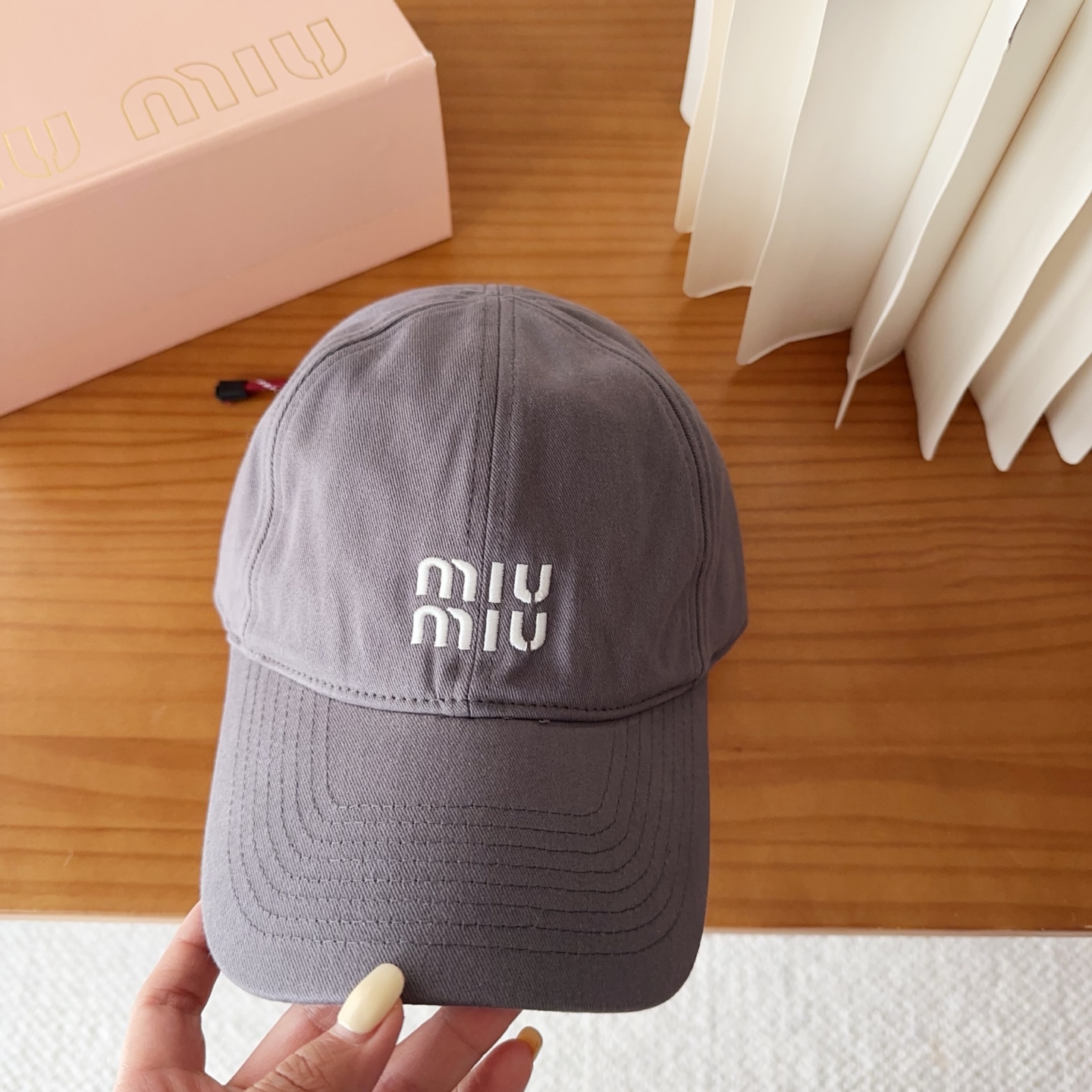 miumiu 缪缪秋冬新品棒球帽 原单正品开模订制，原版做工细致质量超赞！