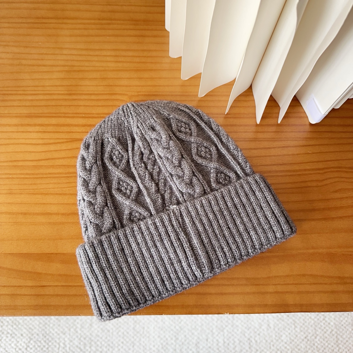 P57

POLO针织冷帽
砖柜新款！一上架便火遍小红书~
全网首发 对色对版
首批货量充足 快快入手