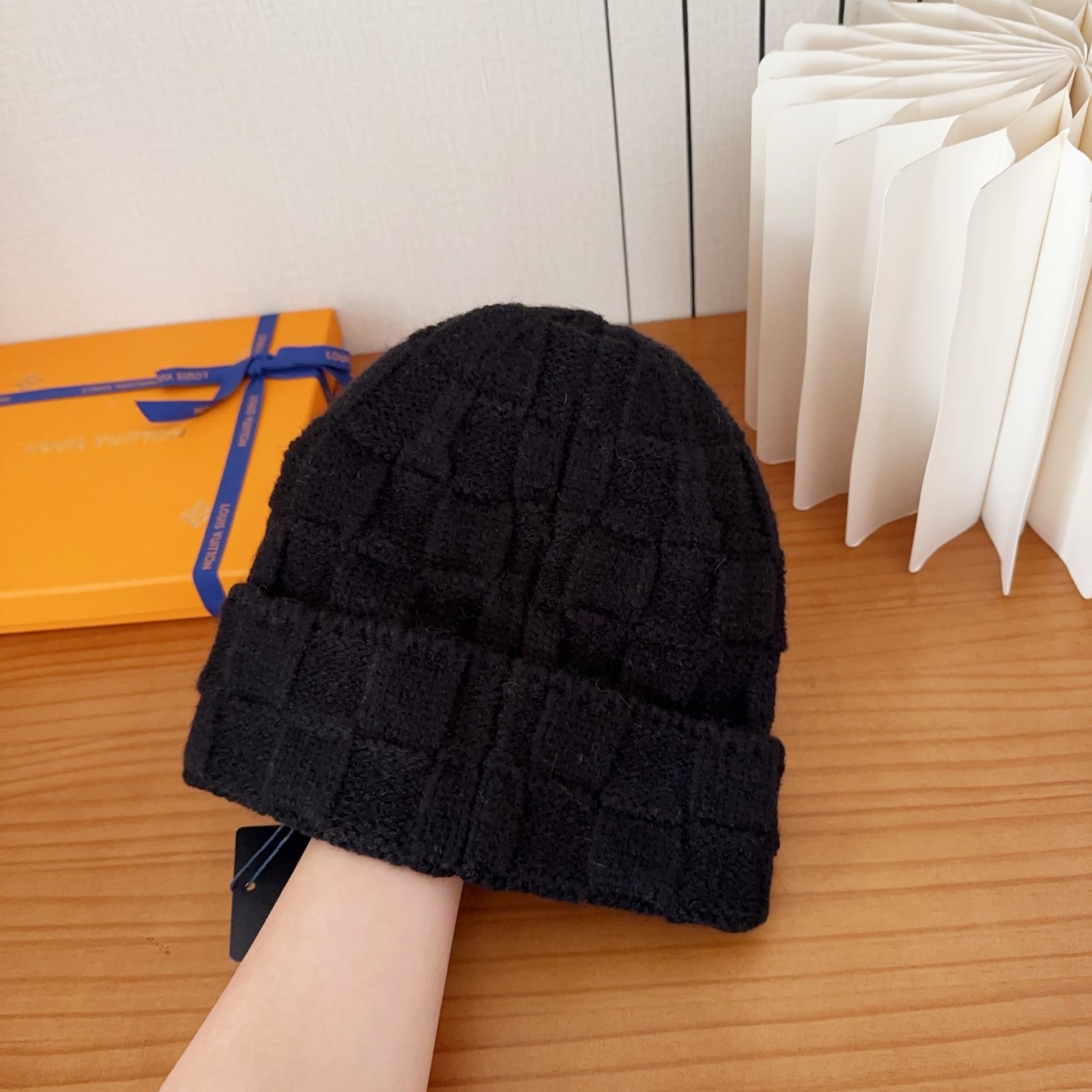 LV 路易威登 2025秋冬新款毛线帽，男女款针织帽，