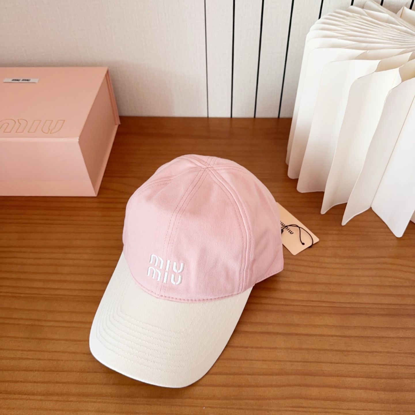 miumiu 缪缪秋冬新品棒球帽 原单正品开模订制，原版做工细致质量超赞！