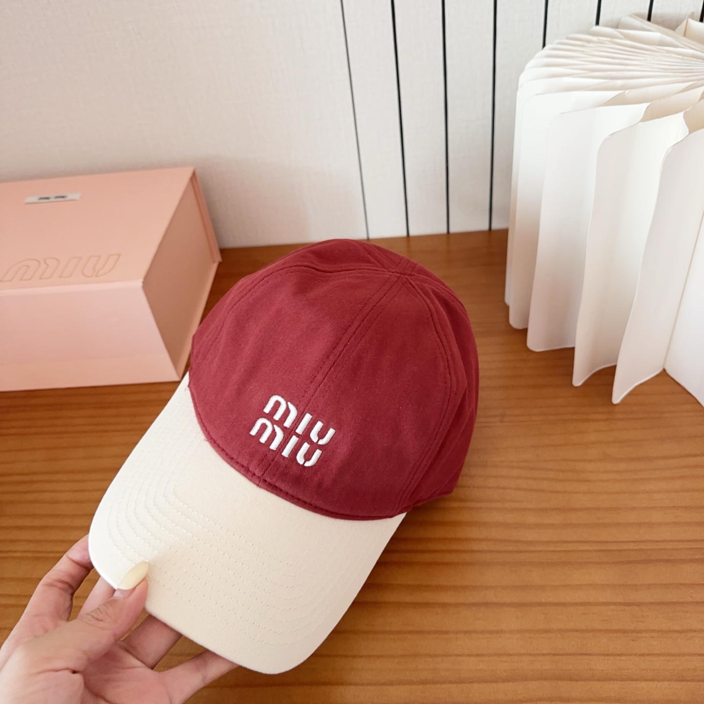 miumiu 缪缪秋冬新品棒球帽 原单正品开模订制，原版做工细致质量超赞！