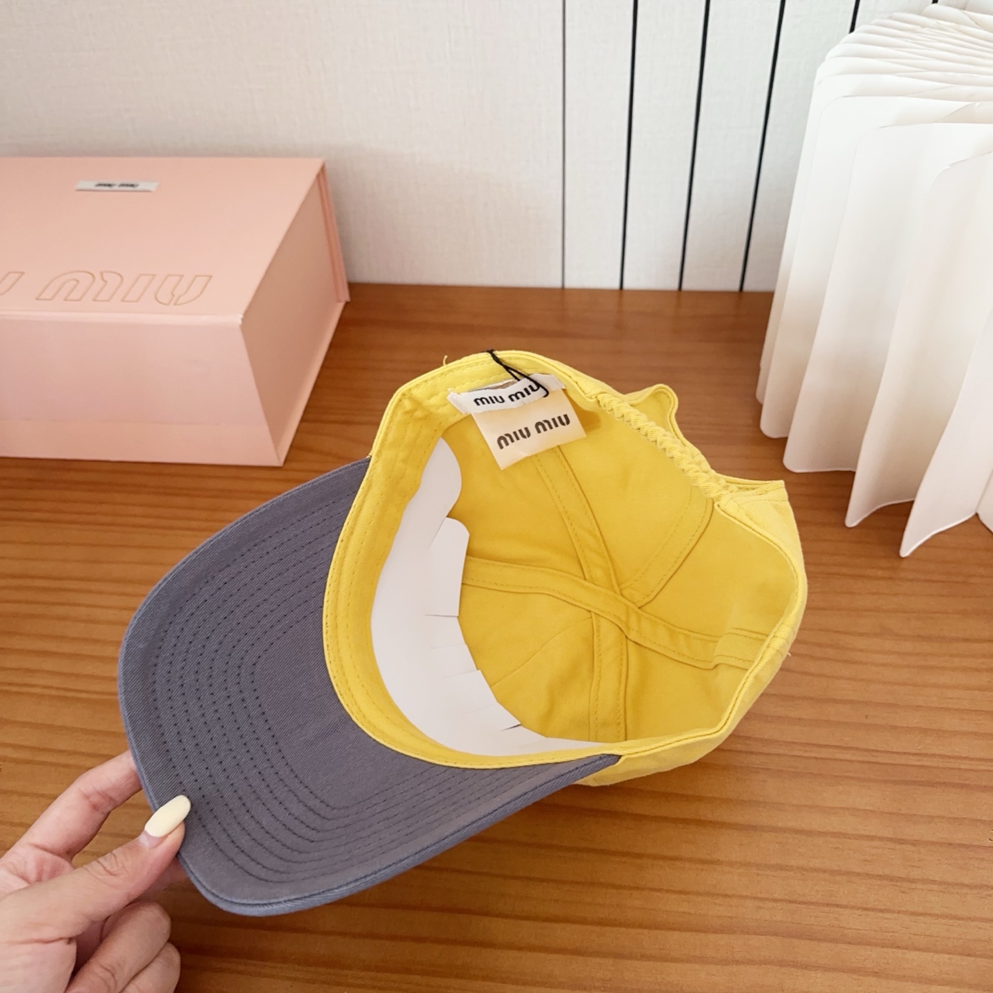 miumiu 缪缪秋冬新品棒球帽 原单正品开模订制，原版做工细致质量超赞！