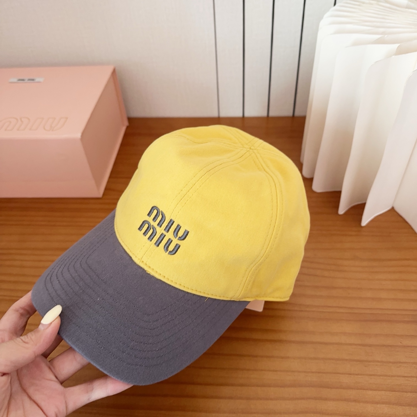 miumiu 缪缪秋冬新品棒球帽 原单正品开模订制，原版做工细致质量超赞！