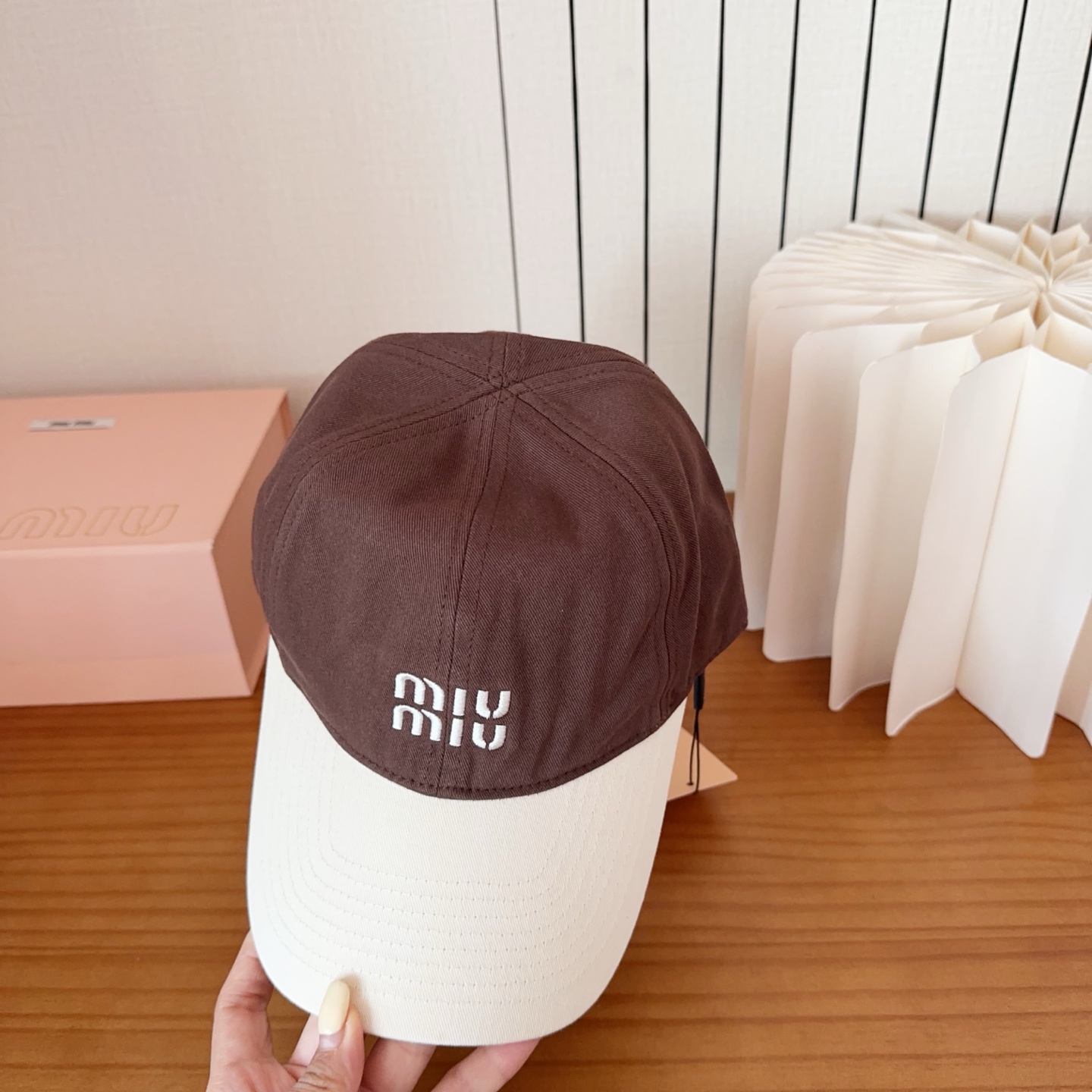 miumiu 缪缪秋冬新品棒球帽 原单正品开模订制，原版做工细致质量超赞！