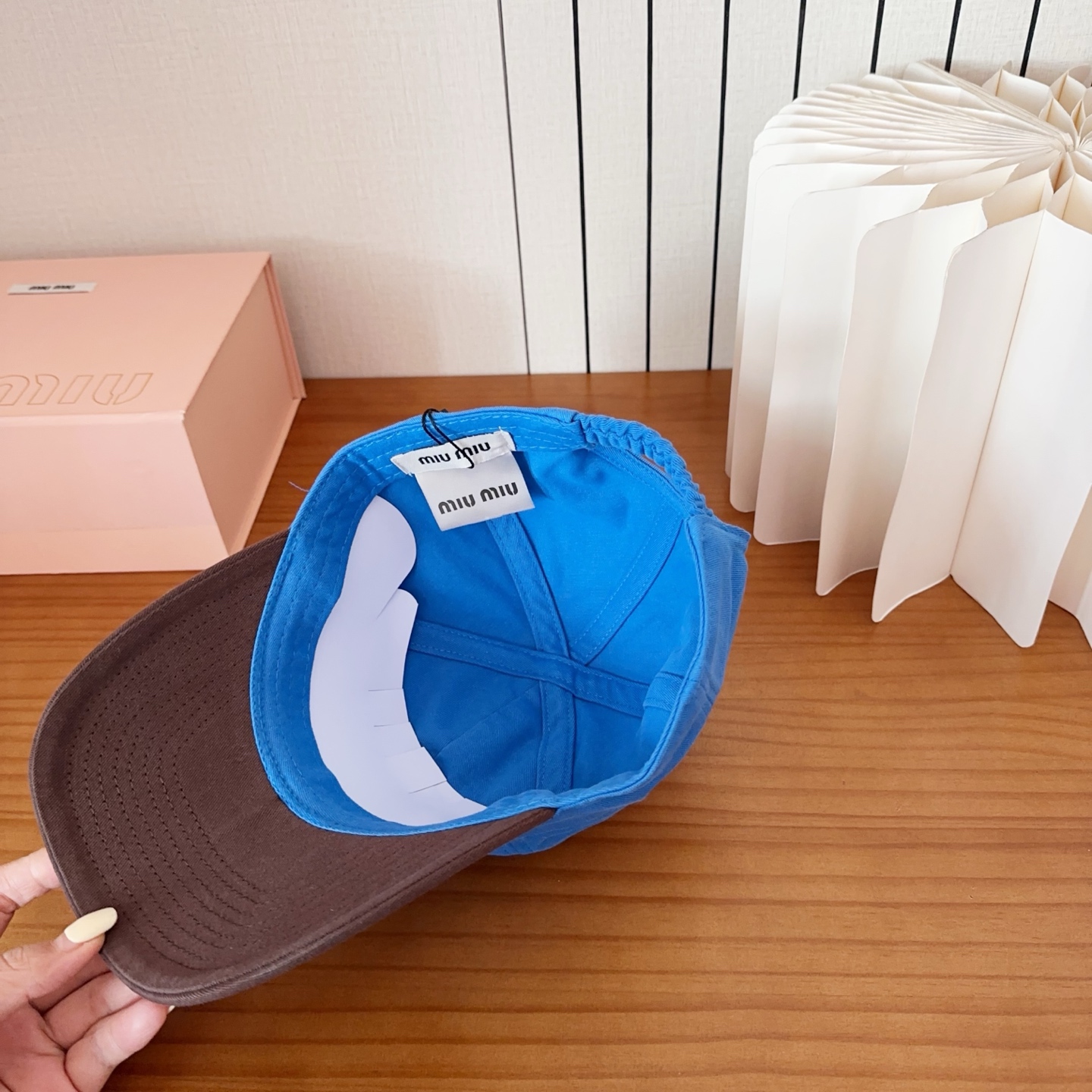 miumiu 缪缪秋冬新品棒球帽 原单正品开模订制，原版做工细致质量超赞！