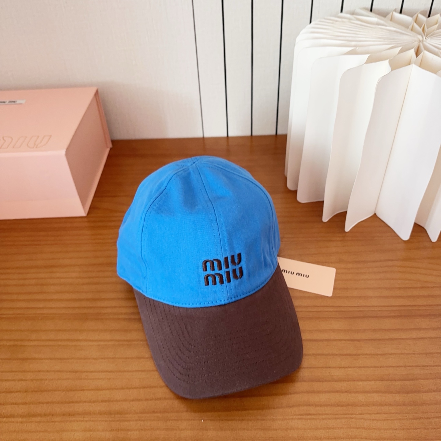 miumiu 缪缪秋冬新品棒球帽 原单正品开模订制，原版做工细致质量超赞！