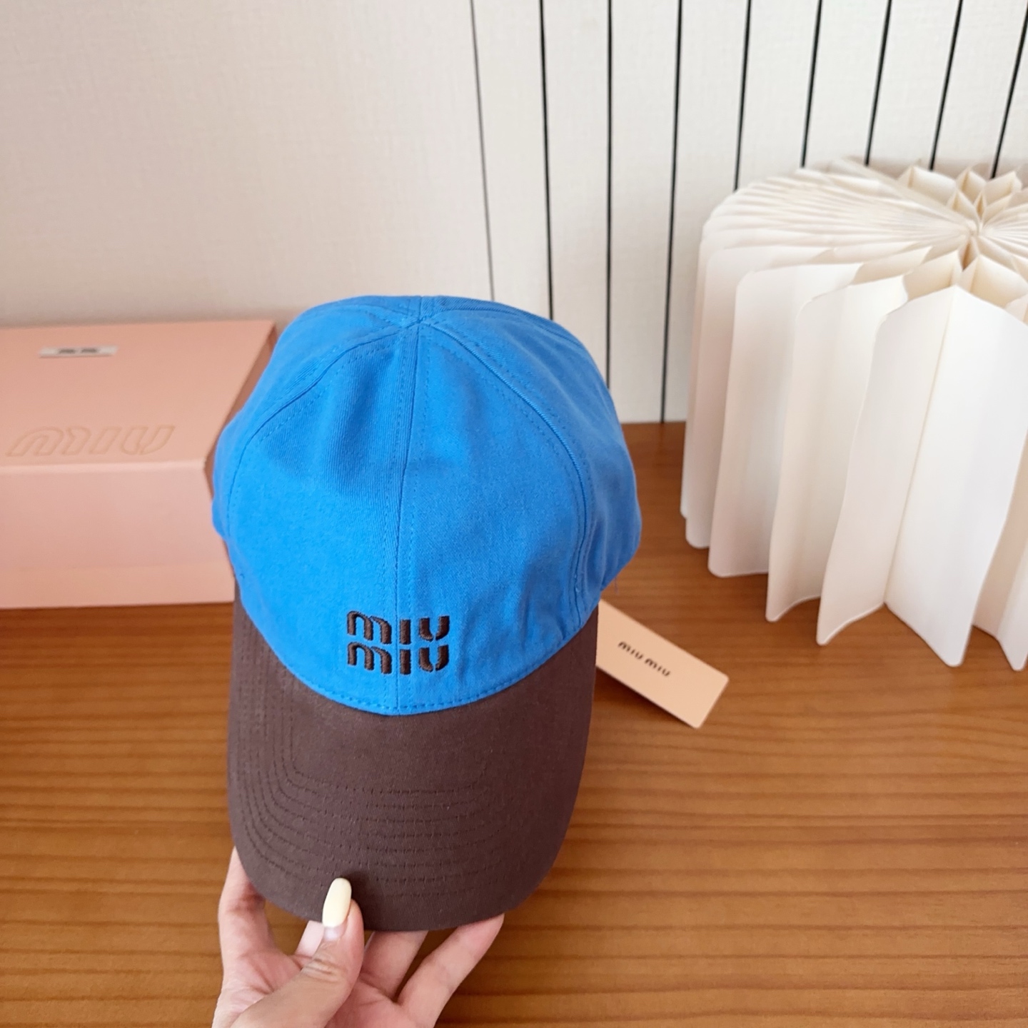 miumiu 缪缪秋冬新品棒球帽 原单正品开模订制，原版做工细致质量超赞！
