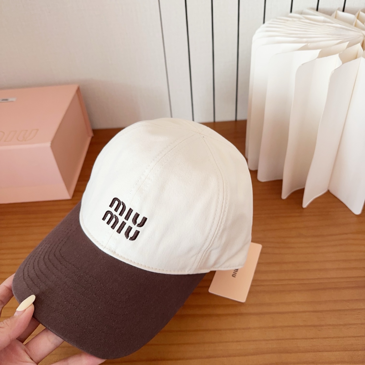 miumiu 缪缪秋冬新品棒球帽 原单正品开模订制，原版做工细致质量超赞！