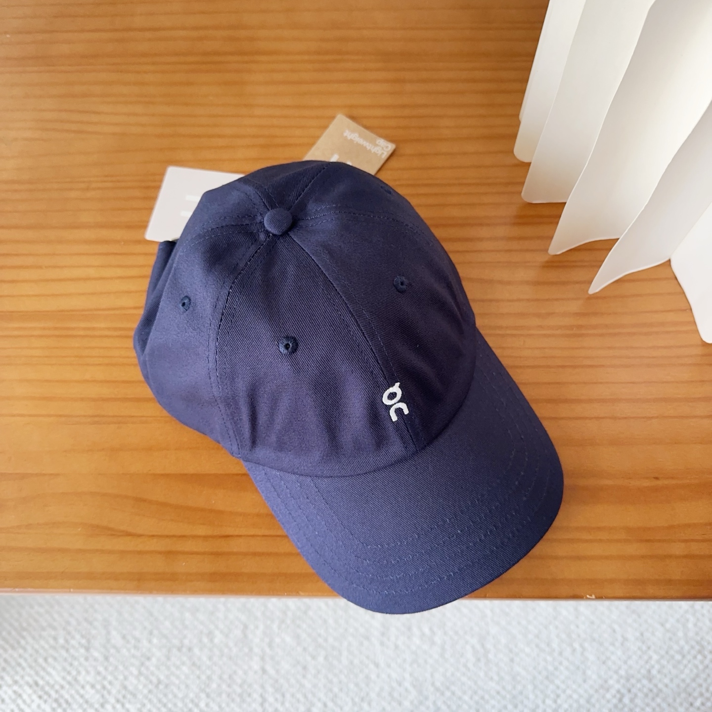 字母纯棉棒球帽，精致爱心🖤小刺绣，可爱减龄，时尚达人潮搭单品！纯棉透气，四季可佩戴！质量超赞！