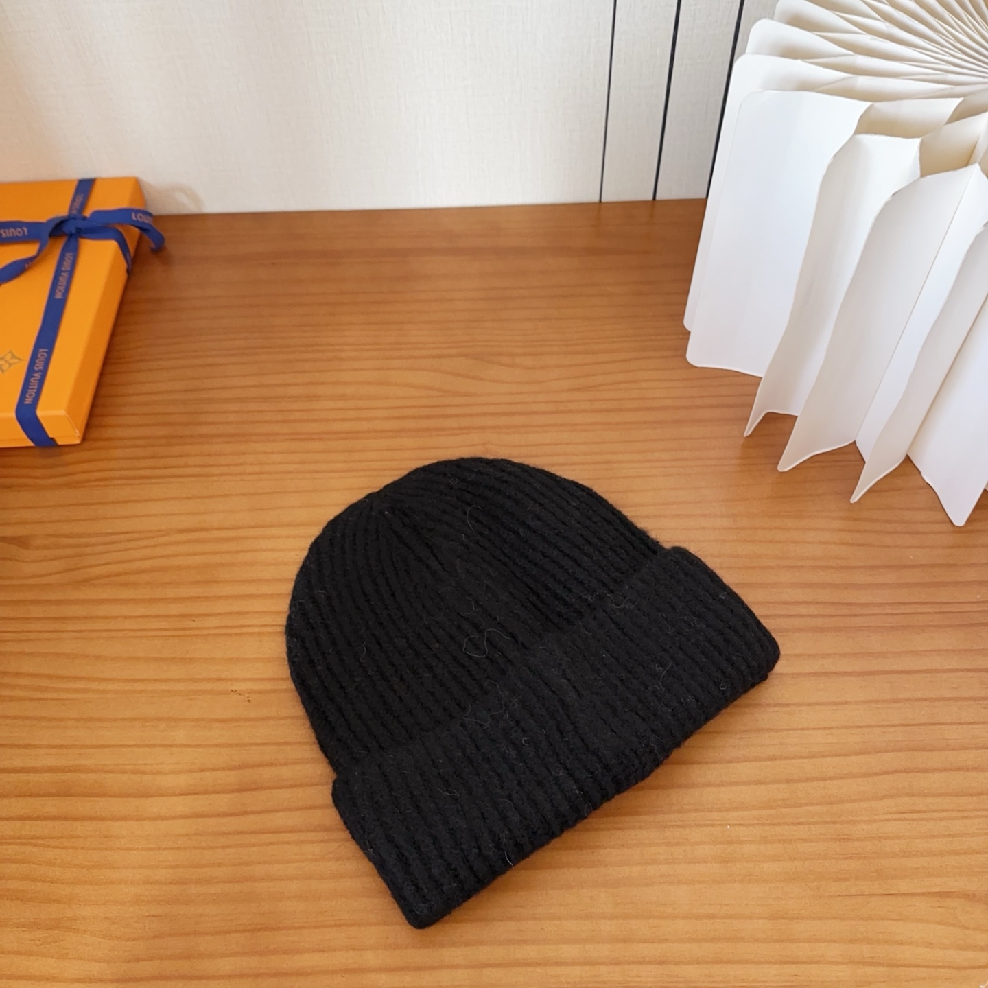 ysl 圣罗兰 2025秋冬新款毛线帽，男女款针织帽，