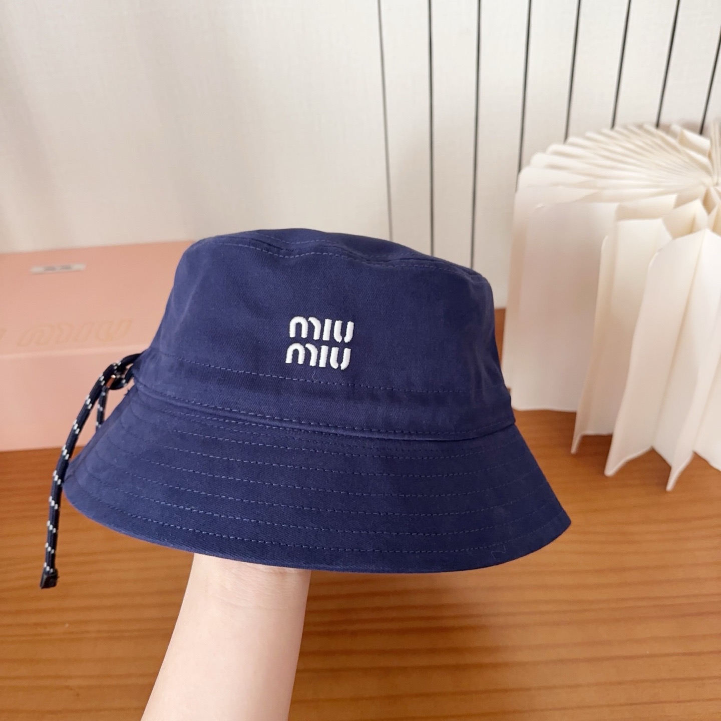 MIUM缪缪 2025新款度假风大沿渔夫帽，🔆百搭日常款～出街必备