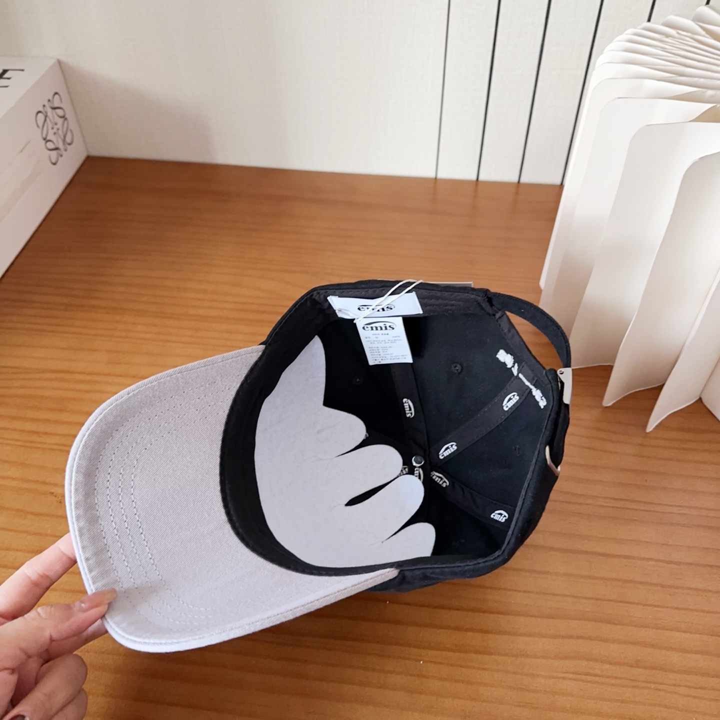 emis 🆕🆕🆕新款棒球帽，春款鸭舌帽，男女通用，头围57cm