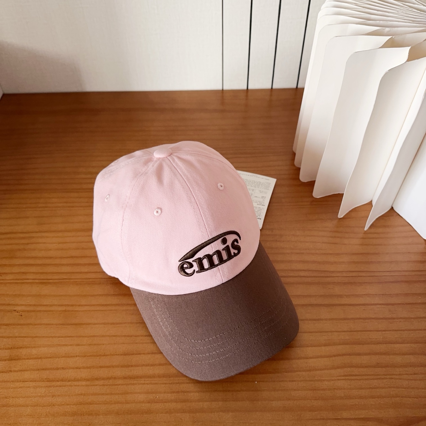 emis 🆕🆕🆕新款棒球帽，春款鸭舌帽，男女通用，头围57cm