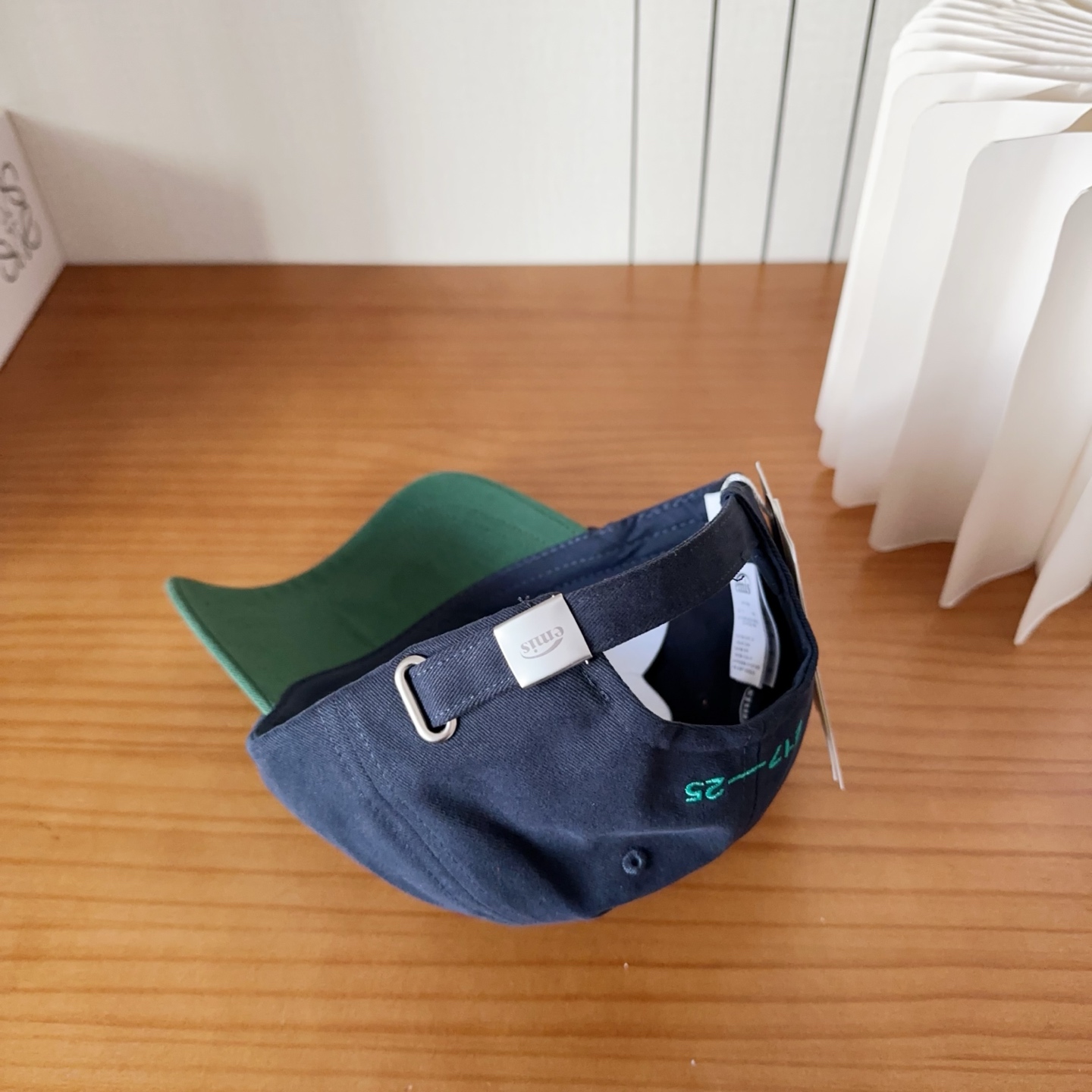 emis 🆕🆕🆕新款棒球帽，春款鸭舌帽，男女通用，头围57cm