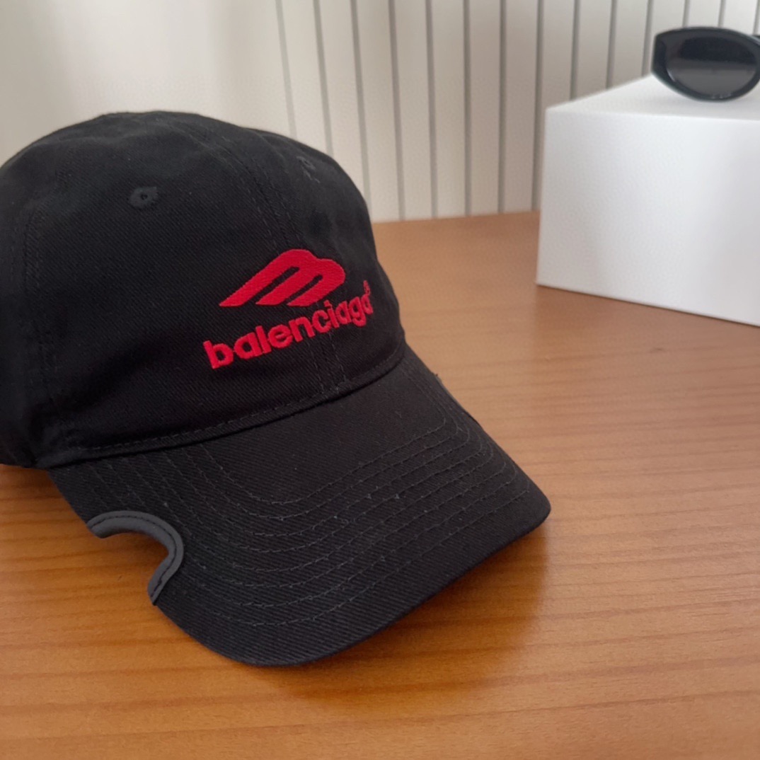 新品Balencia*a 巴黎世家刺绣字母新款棒球帽现货秒发🧢简约时尚超级无敌好看的帽子！情侣款！
