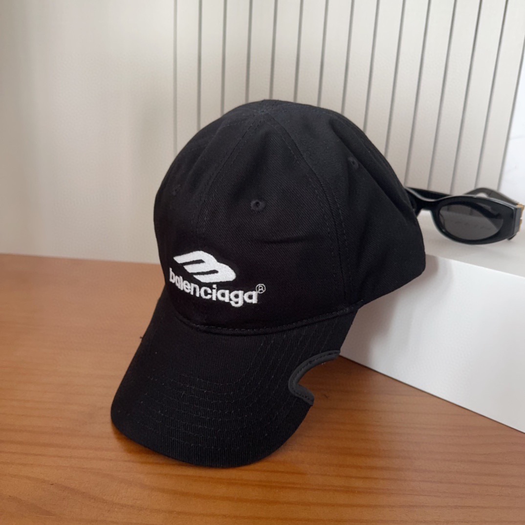 新品Balencia*a 巴黎世家刺绣字母新款棒球帽现货秒发🧢简约时尚超级无敌好看的帽子！情侣款！