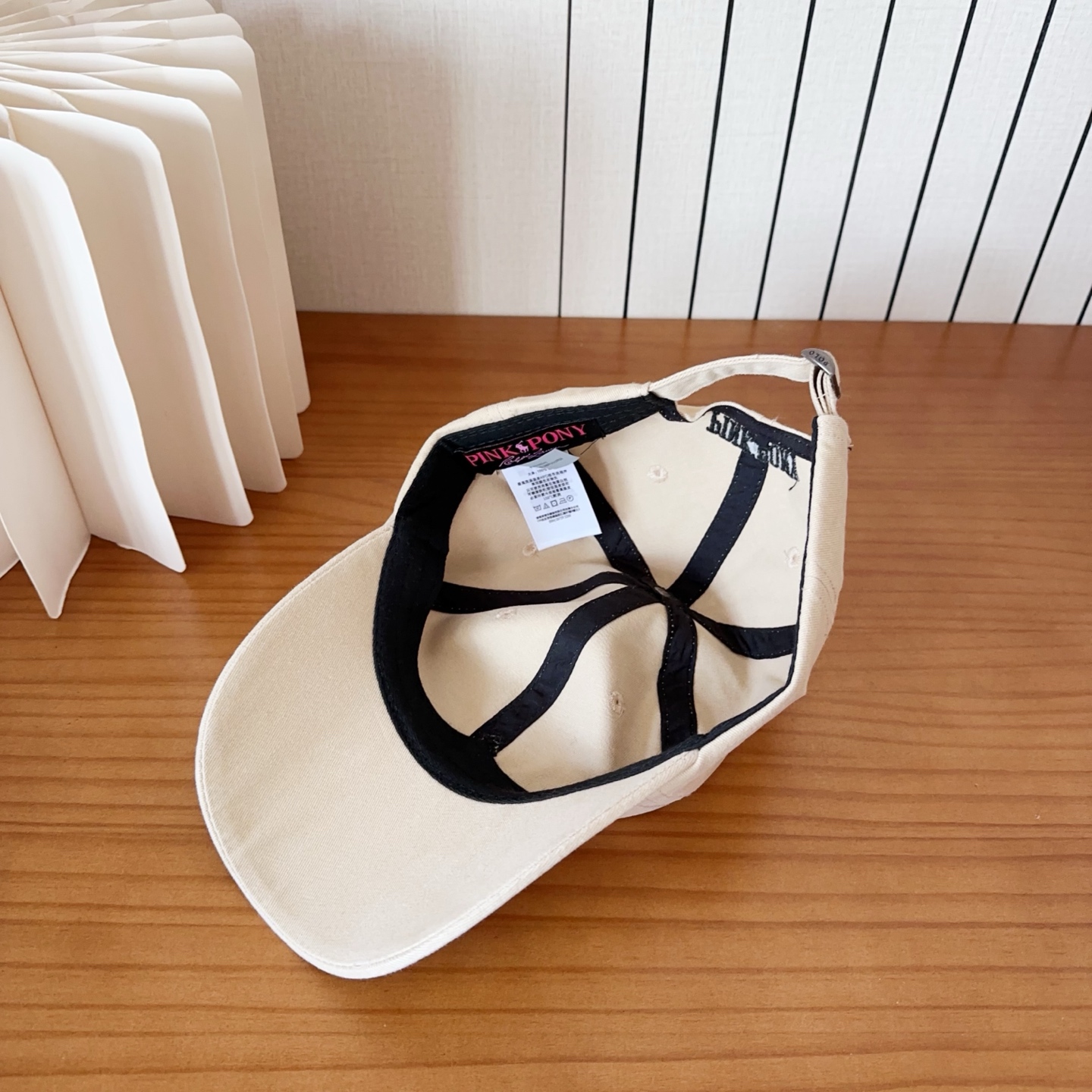 保罗 POLO经典刺棒球帽，太阳帽，4D刺绣，精工细做缝制而成！休闲时尚 郊外运动，假日外出少不了的必备