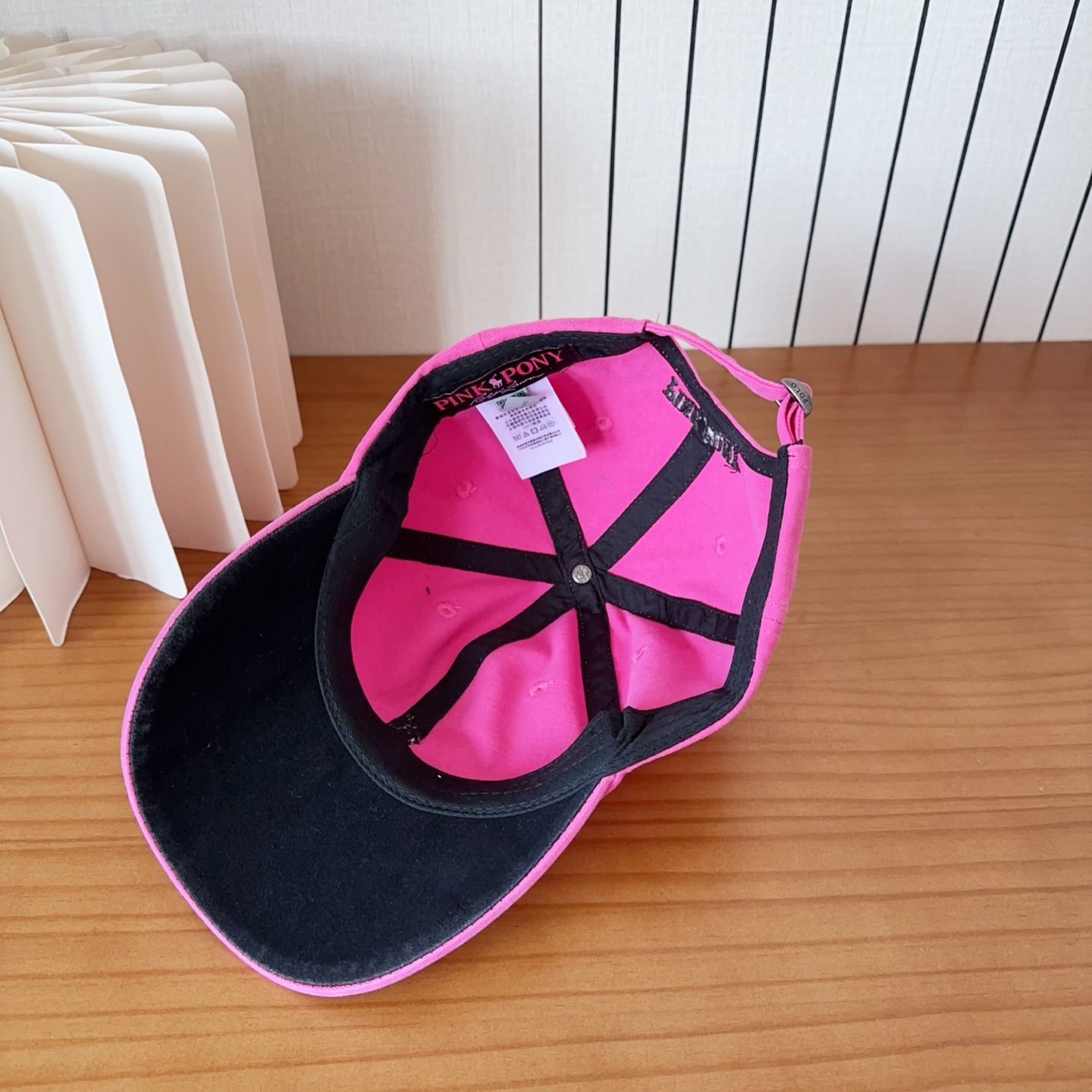 保罗 POLO经典刺棒球帽，太阳帽，4D刺绣，精工细做缝制而成！休闲时尚 郊外运动，假日外出少不了的必备