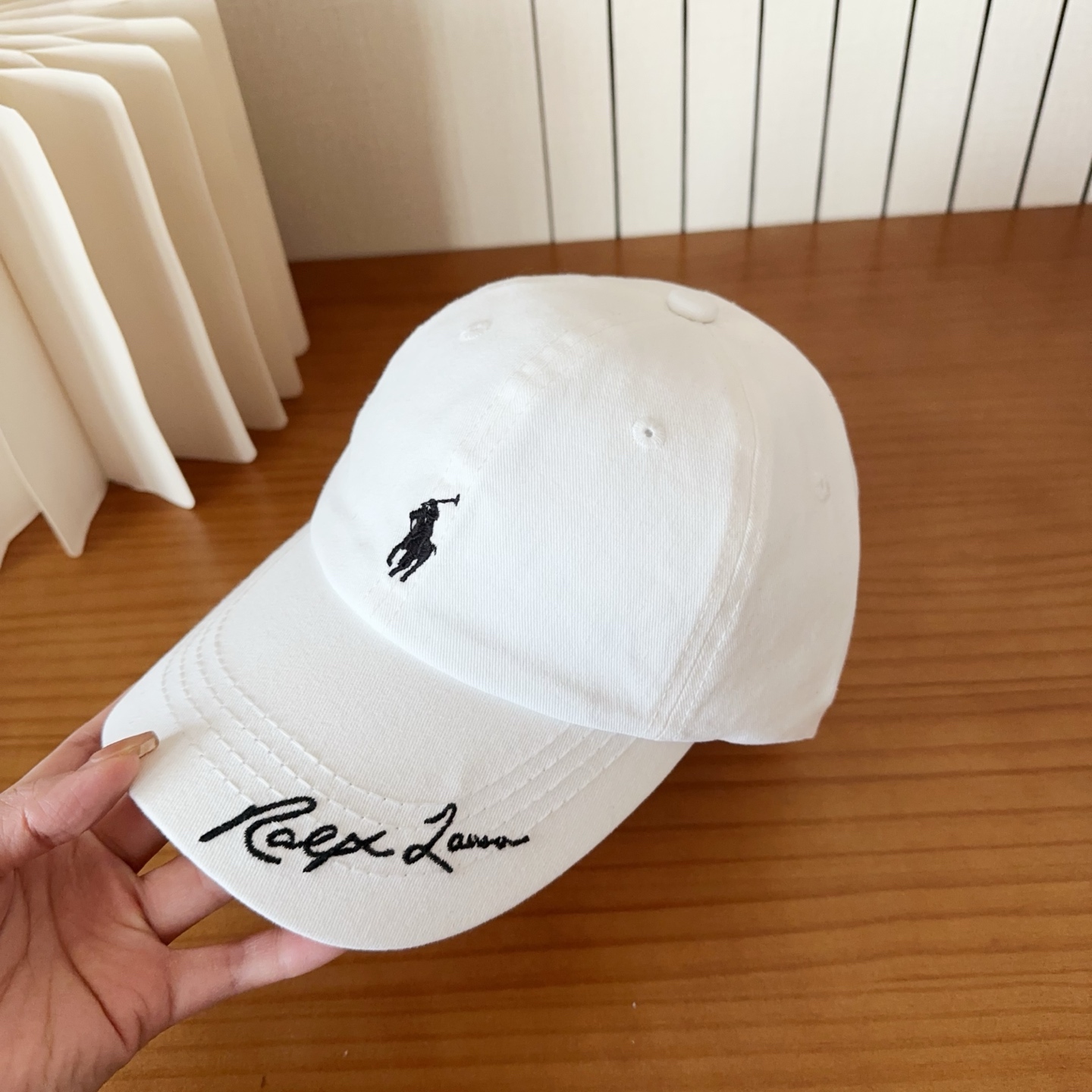 保罗 POLO经典刺棒球帽，太阳帽，4D刺绣，精工细做缝制而成！休闲时尚 郊外运动，假日外出少不了的必备