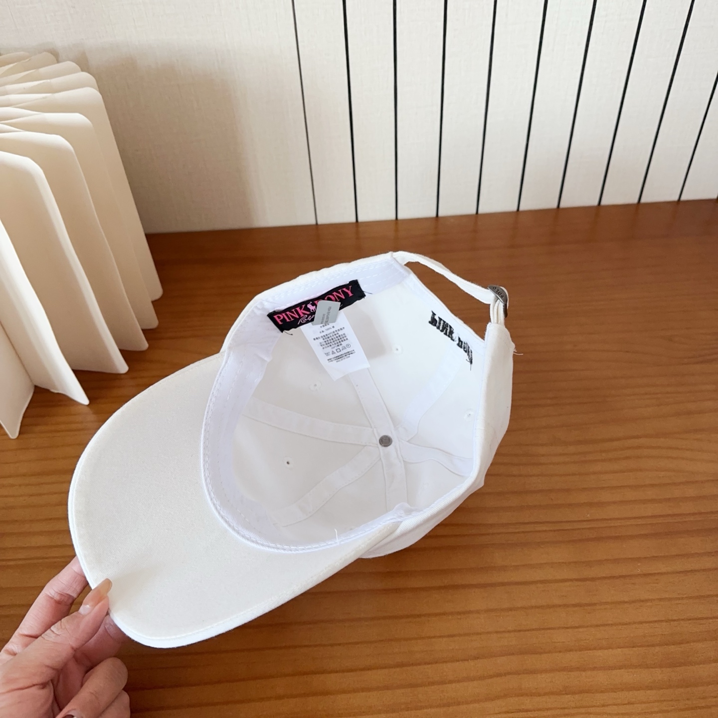 保罗 POLO经典刺棒球帽，太阳帽，4D刺绣，精工细做缝制而成！休闲时尚 郊外运动，假日外出少不了的必备