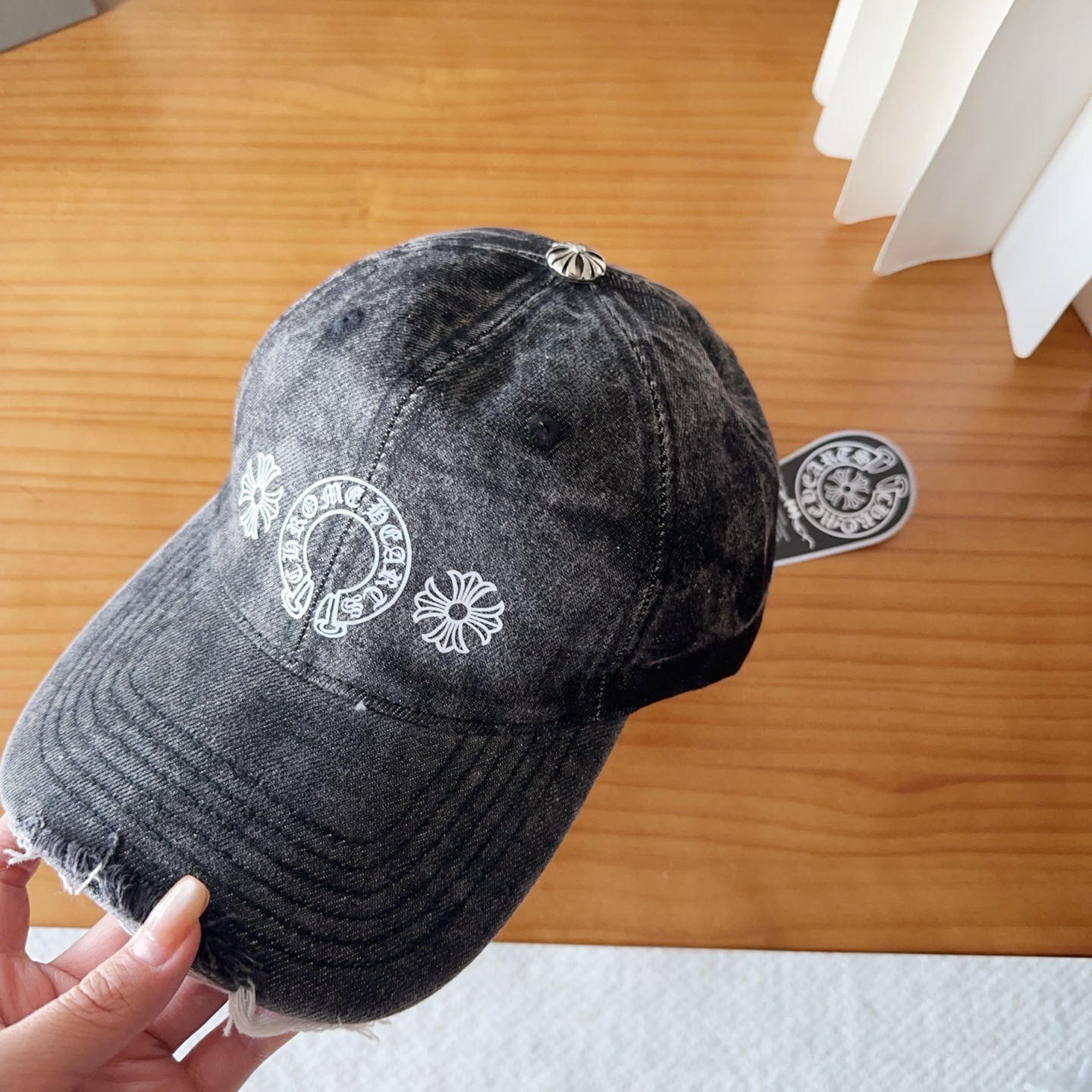 Chrome Hearts 克罗心💓早春韩版时尚复古做旧破洞帽子磨损设计百搭棒球帽鸭舌帽