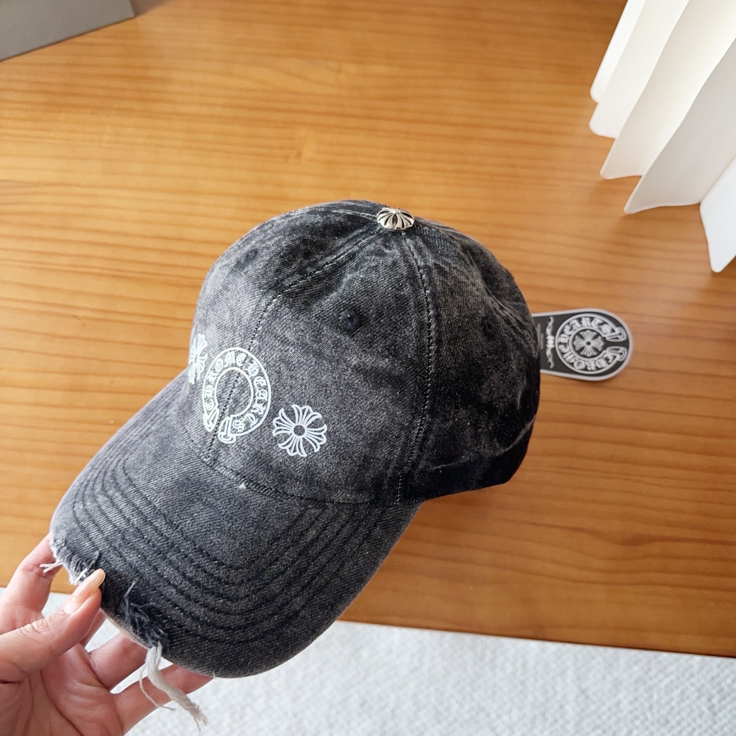 Chrome Hearts 克罗心💓早春韩版时尚复古做旧破洞帽子磨损设计百搭棒球帽鸭舌帽