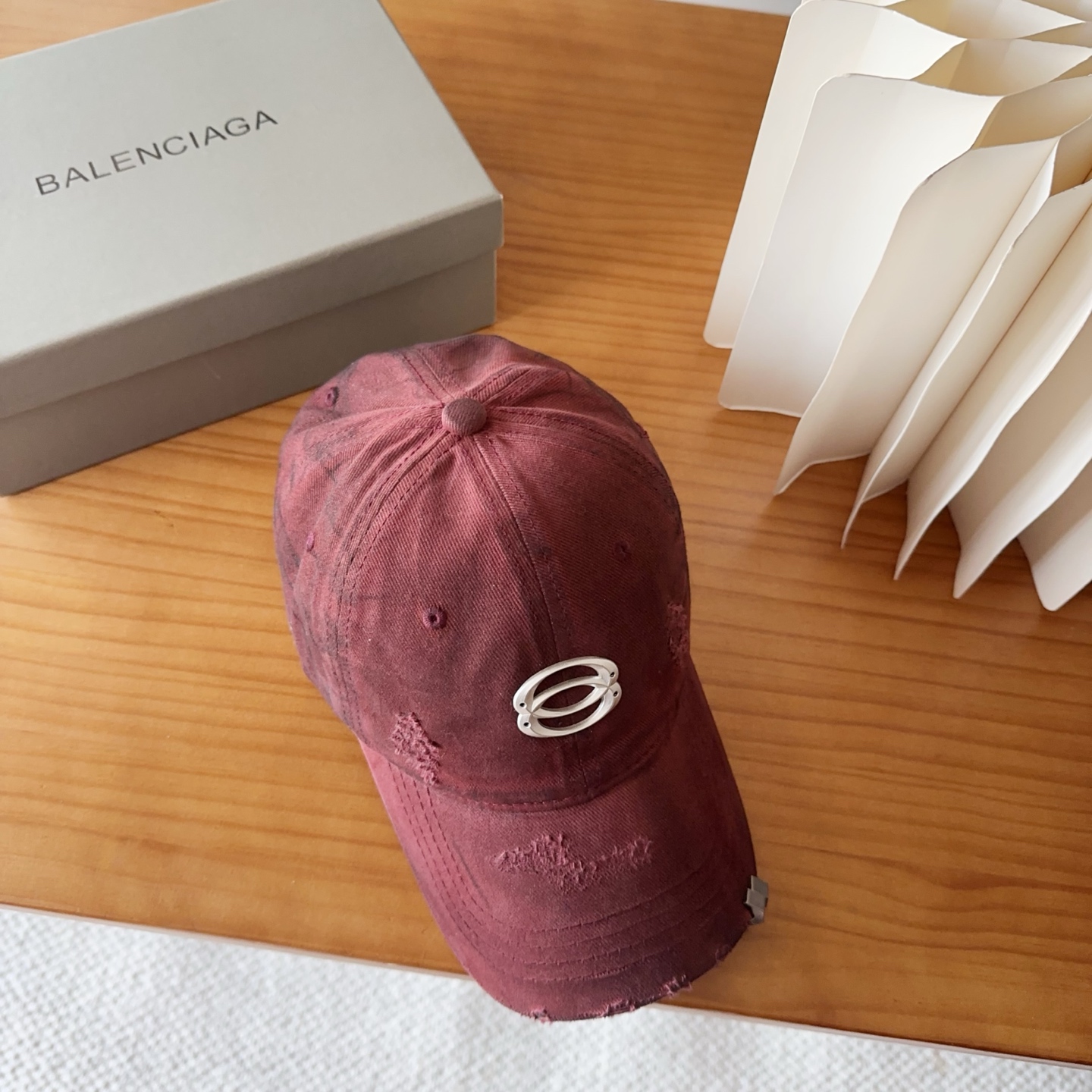 新品Balencia*a 巴黎世家刺绣字母新款棒球帽现货秒发🧢简约时尚超级无敌好看的帽子！情侣款！