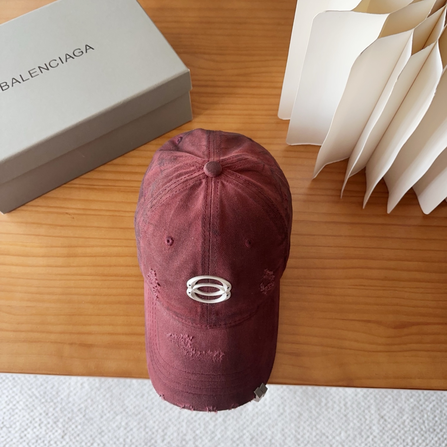 新品Balencia*a 巴黎世家刺绣字母新款棒球帽现货秒发🧢简约时尚超级无敌好看的帽子！情侣款！