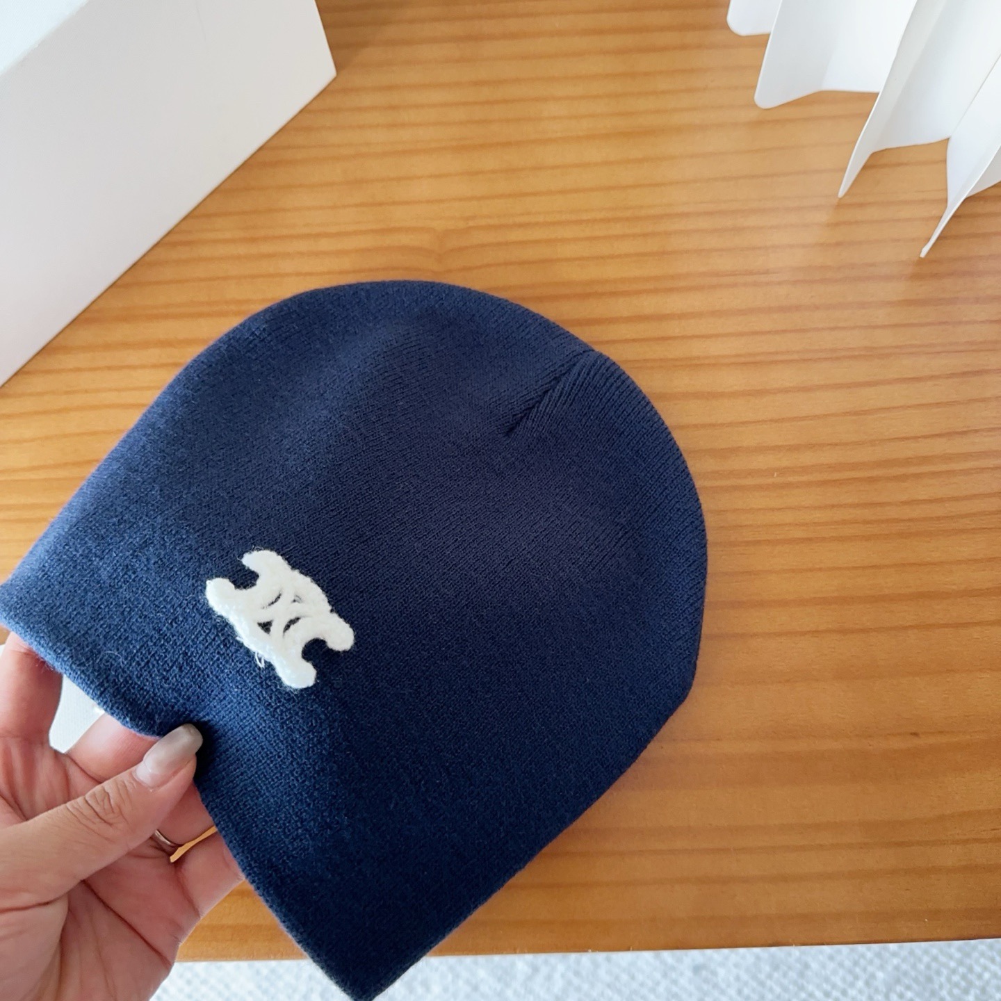 Celine 思琳 2025秋冬新款毛线帽，男女款针织帽，