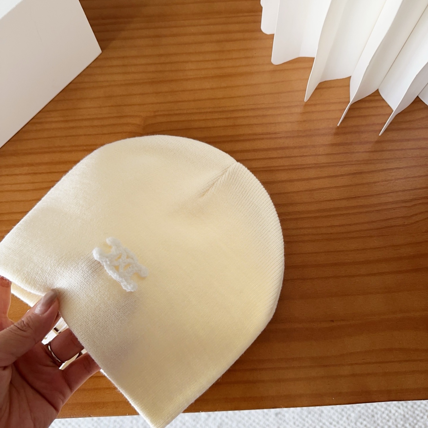 Celine 思琳 2025秋冬新款毛线帽，男女款针织帽，