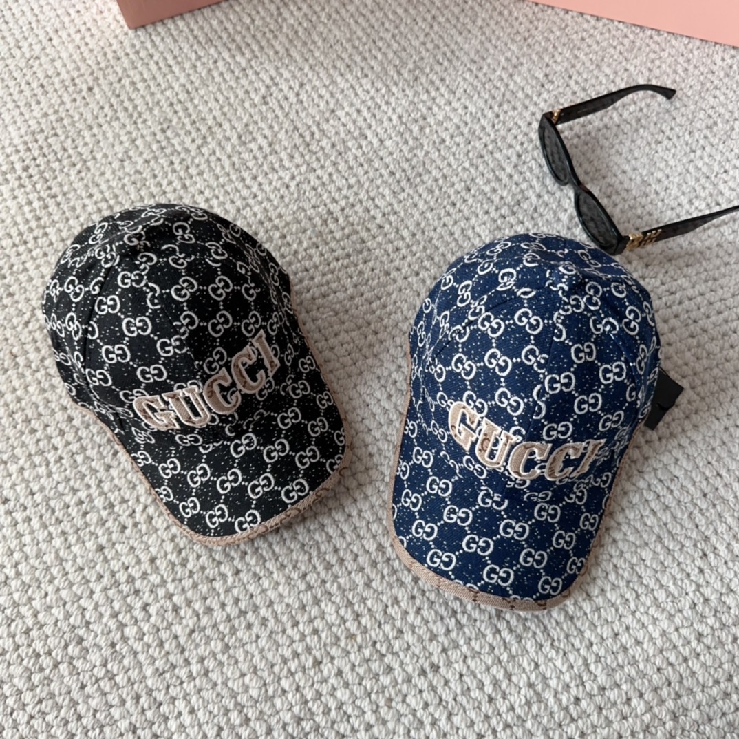 GUCCI古奇棒球帽👒 工艺非常精美 高档大气上档次！低调奢华，方便携带！