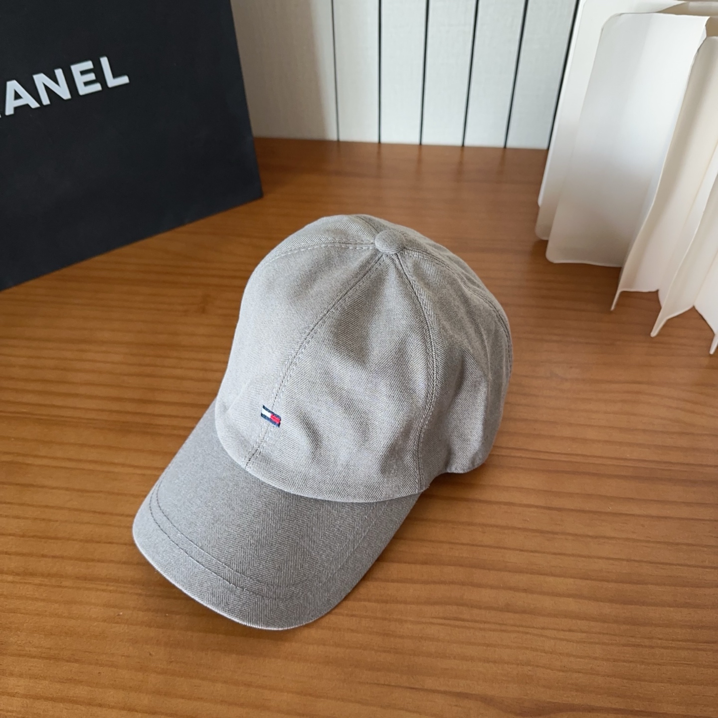 Tommy Hilfiger棒球帽，时尚鸭舌帽，精致小logo刺绣，版型正，细节满满，男女同款，户外休闲