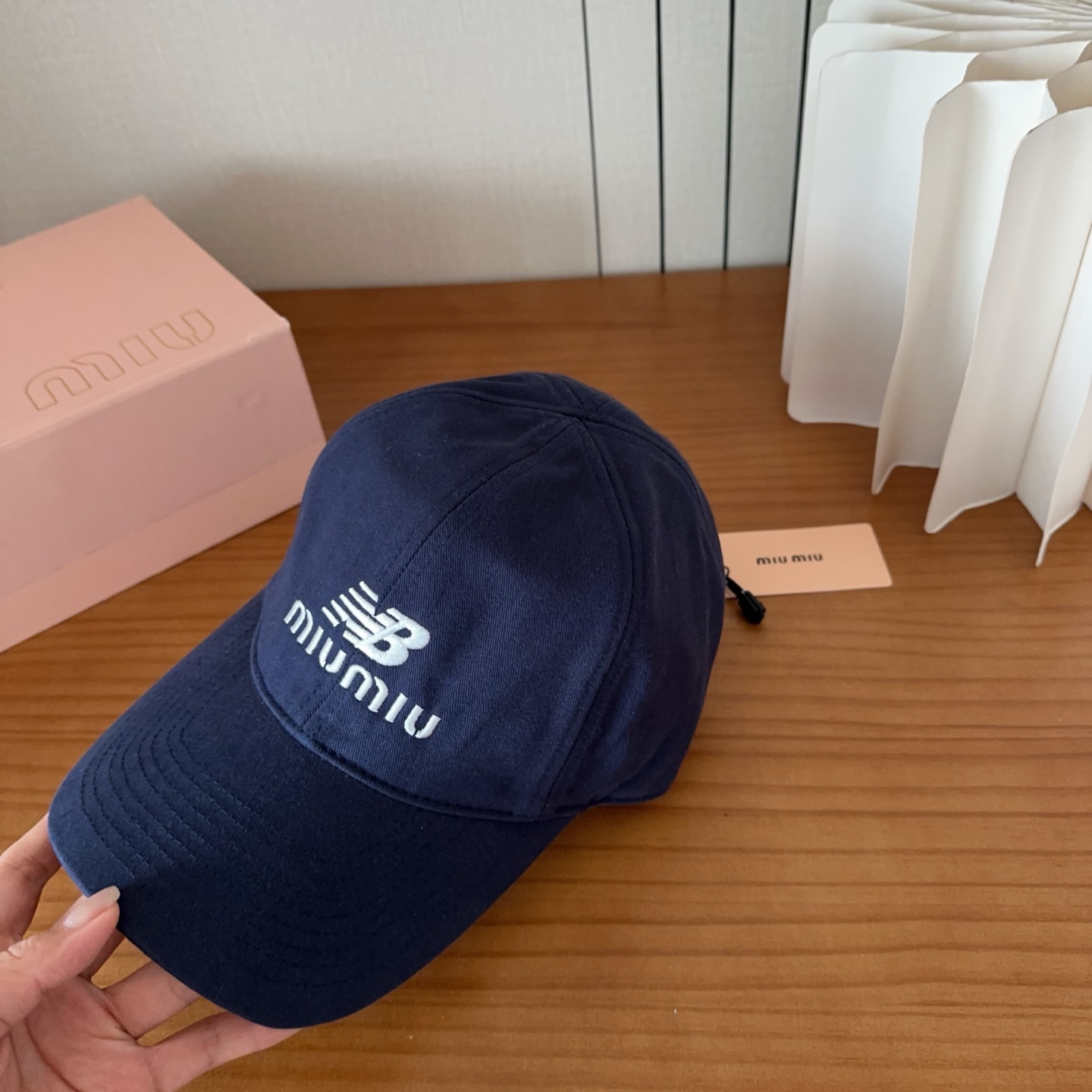 miumiu 缪缪秋冬新品棒球帽 原单正品开模订制，原版做工细致质量超赞！