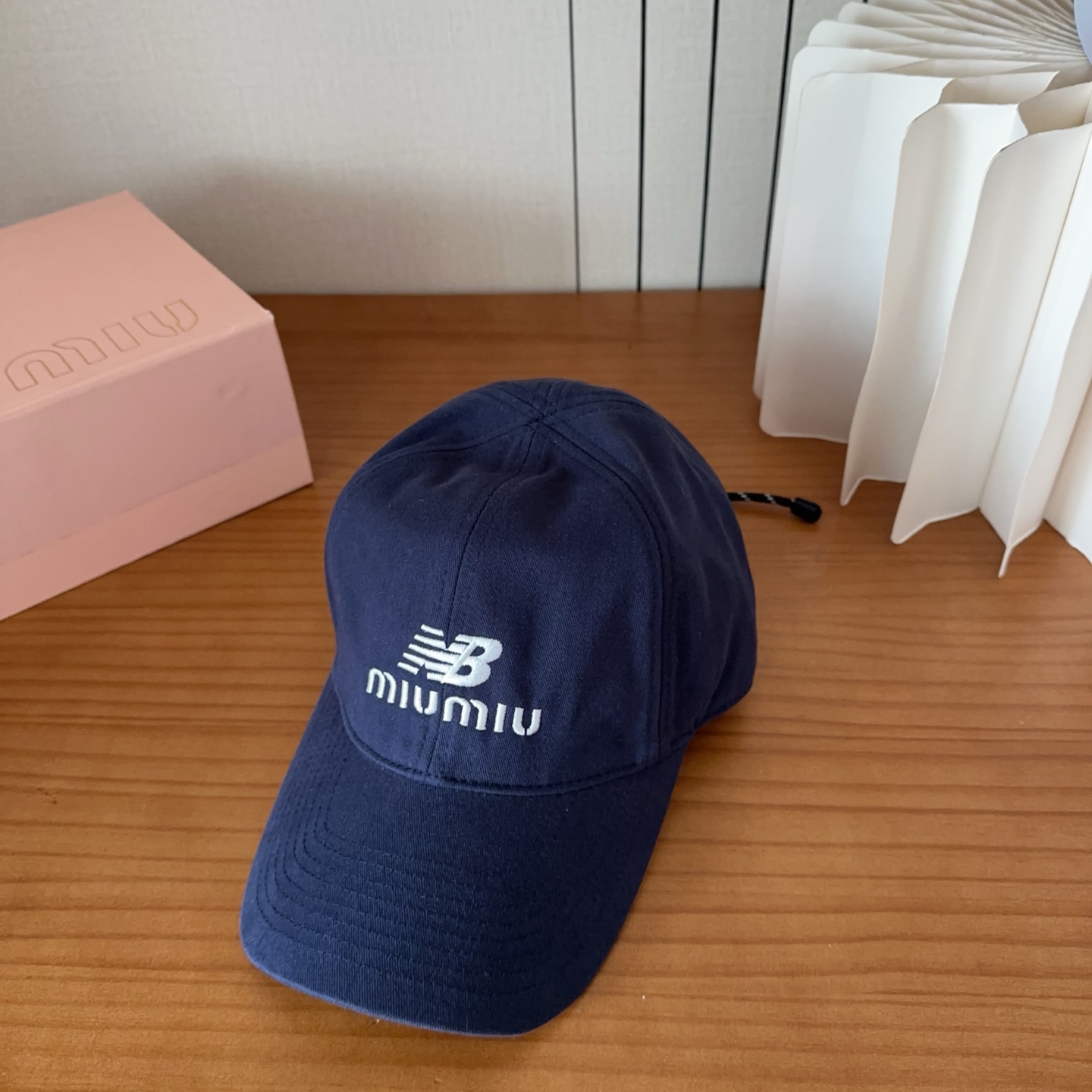 miumiu 缪缪秋冬新品棒球帽 原单正品开模订制，原版做工细致质量超赞！