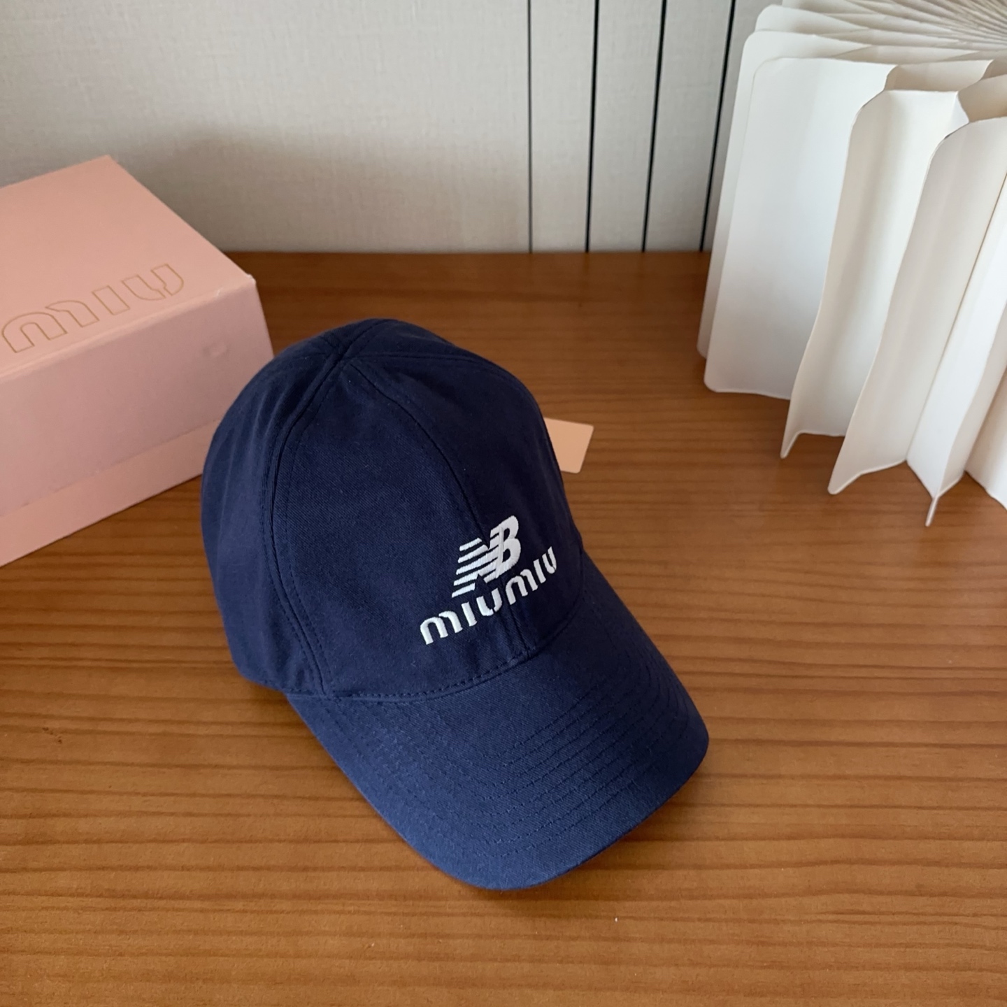 miumiu 缪缪秋冬新品棒球帽 原单正品开模订制，原版做工细致质量超赞！