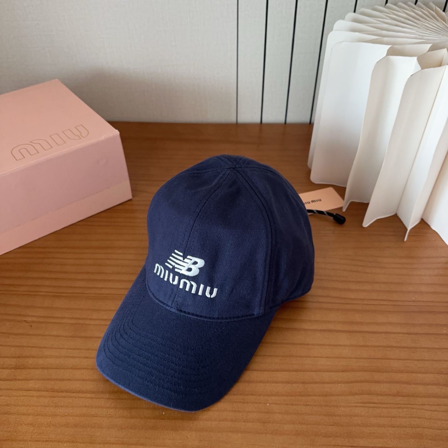 miumiu 缪缪秋冬新品棒球帽 原单正品开模订制，原版做工细致质量超赞！