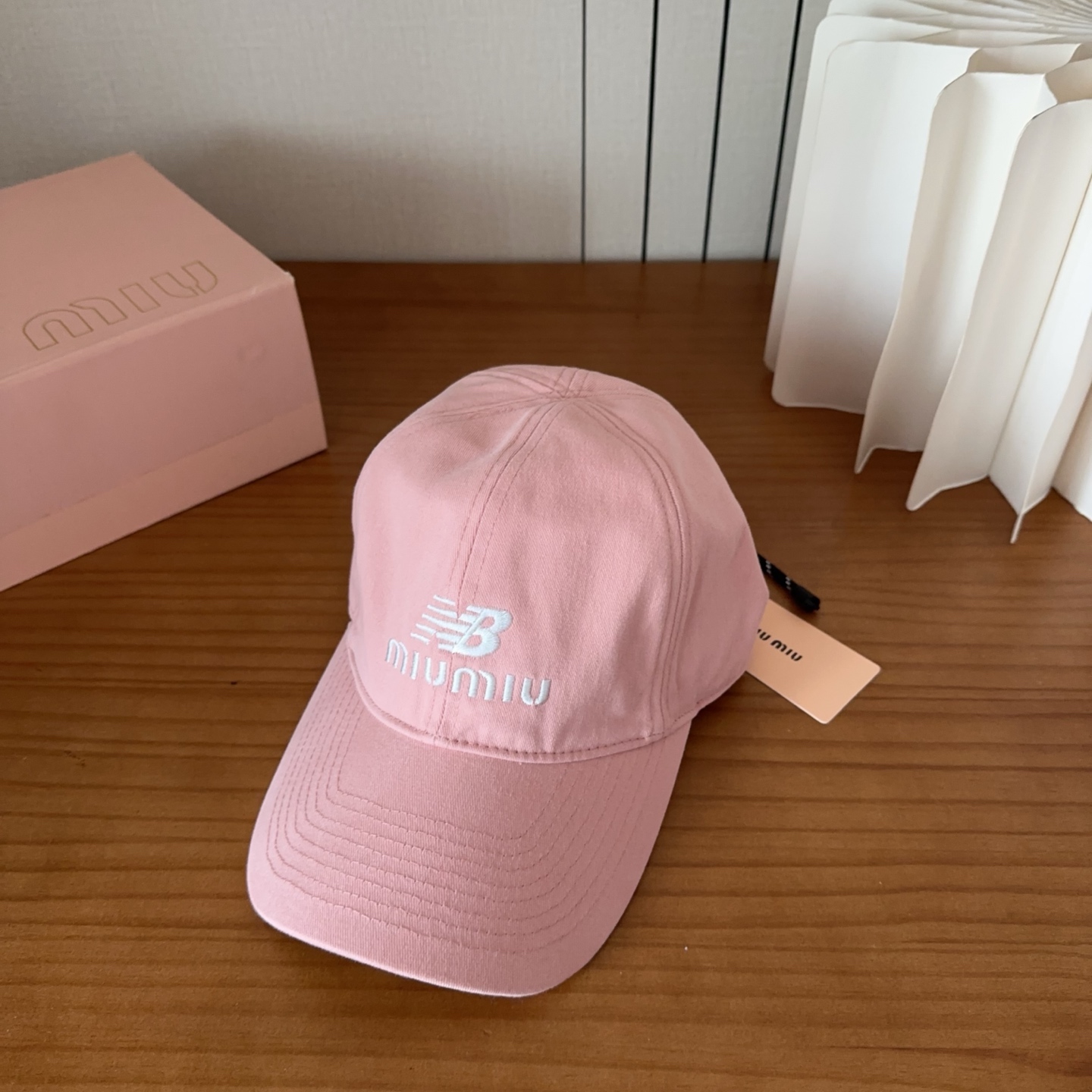 miumiu 缪缪秋冬新品棒球帽 原单正品开模订制，原版做工细致质量超赞！