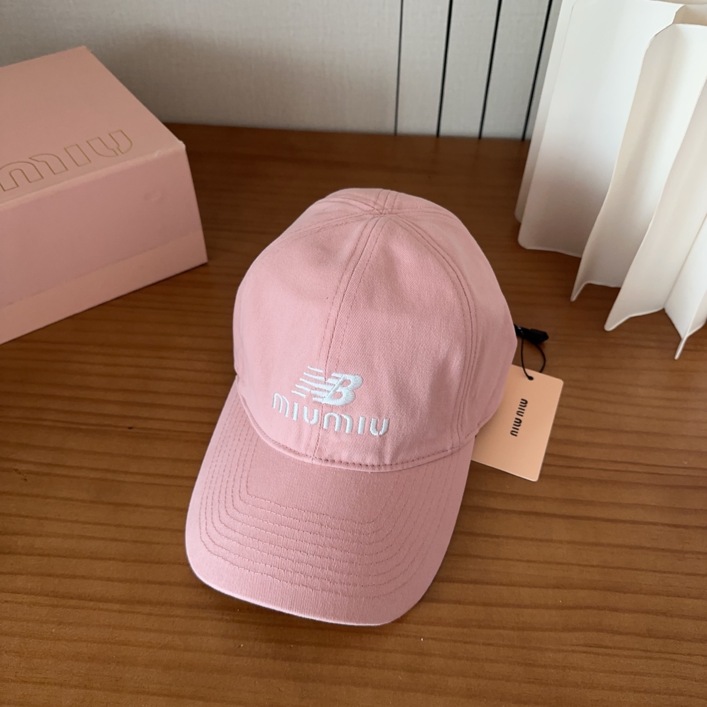 miumiu 缪缪秋冬新品棒球帽 原单正品开模订制，原版做工细致质量超赞！